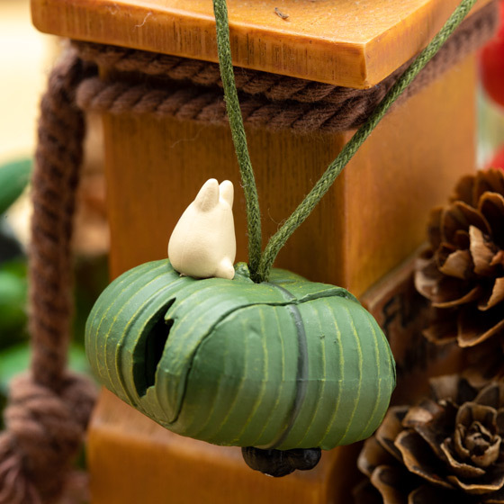 滾呀滾吊繩 小龍貓和小黑炭