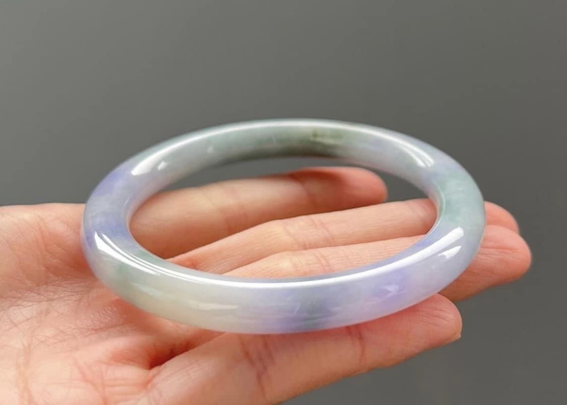 珍藏繽紛春彩圓骨鐲