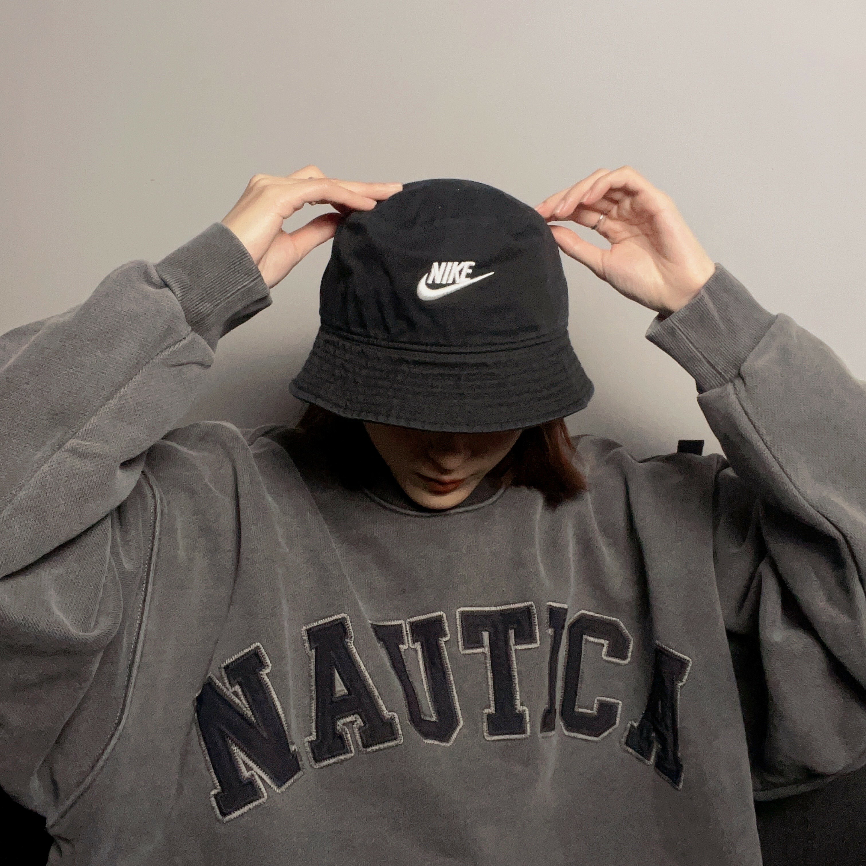 <不管多賠‼就是要清🔥>零碼-S/M-NIKE LOGO 小臉漁夫帽 仿舊黑 (DC3967010)