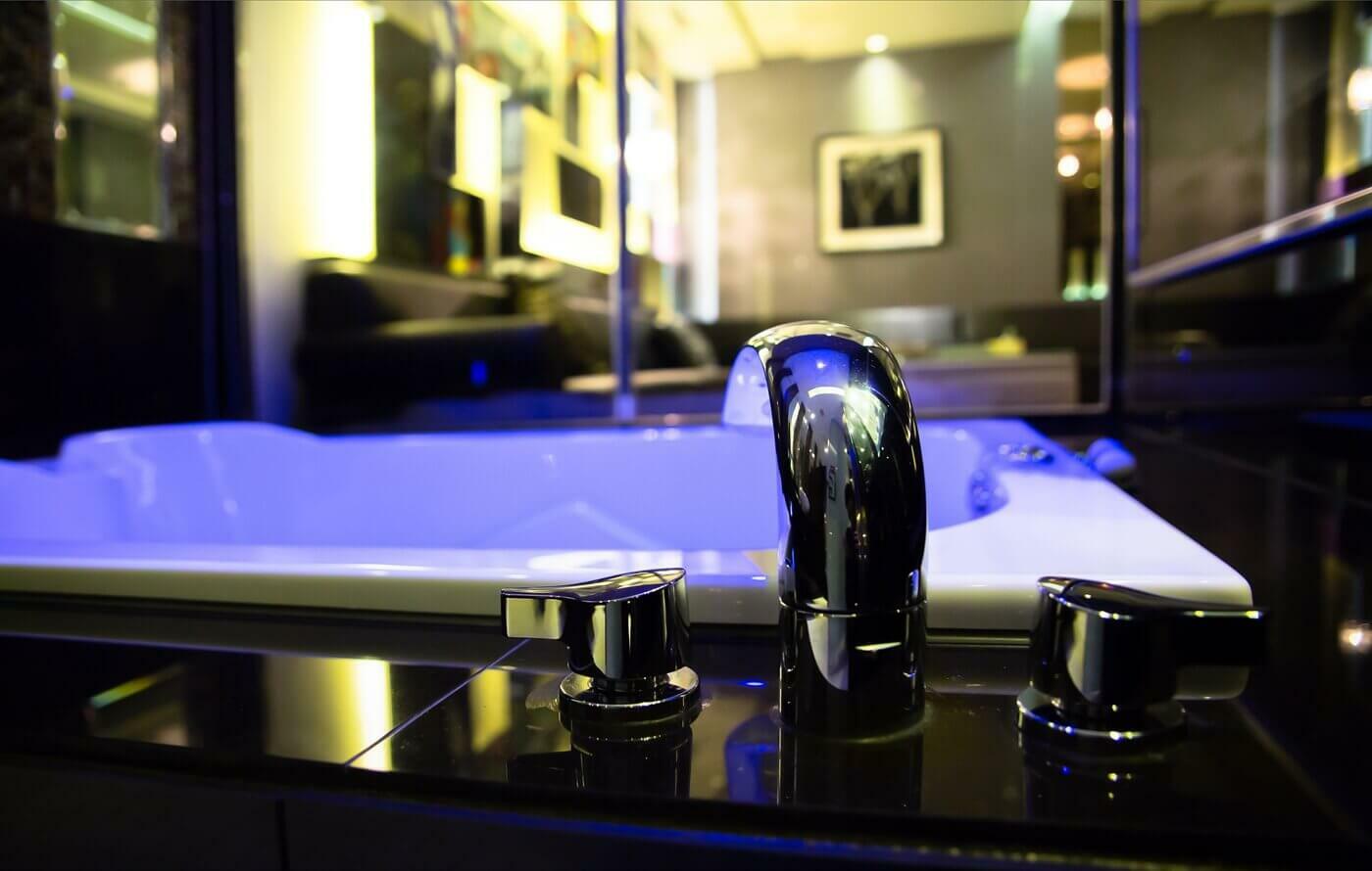 高雄汽車旅館｜麗馨汽車旅館