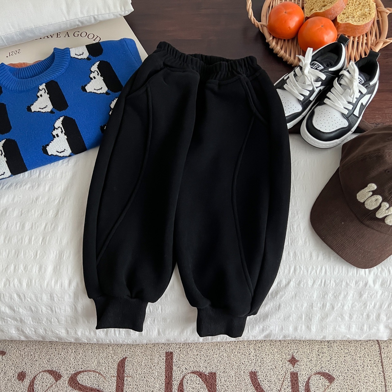 K10BK_FW22韓風黑色絨褲