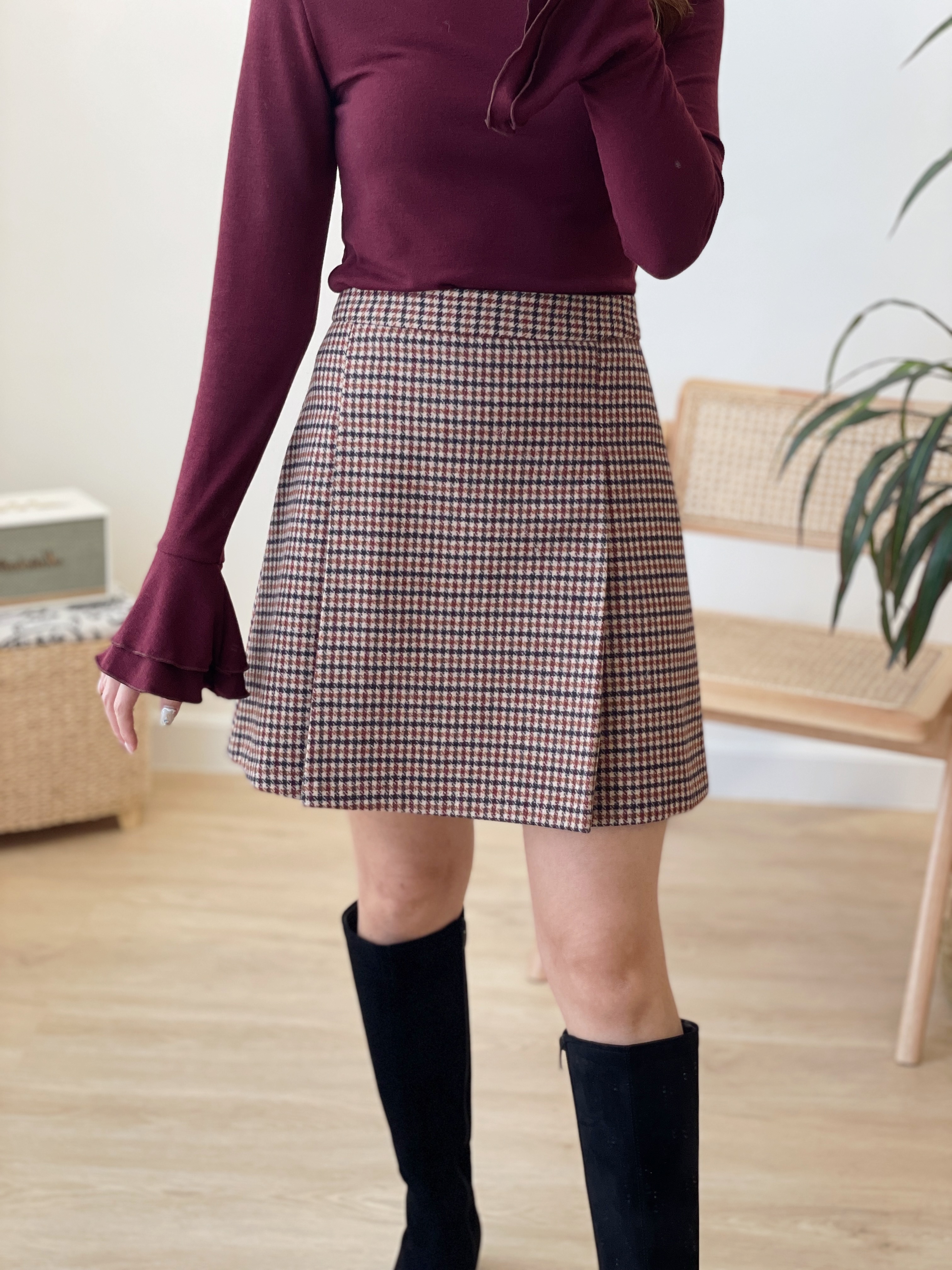 SK247 Seasonal Checkered Skirt