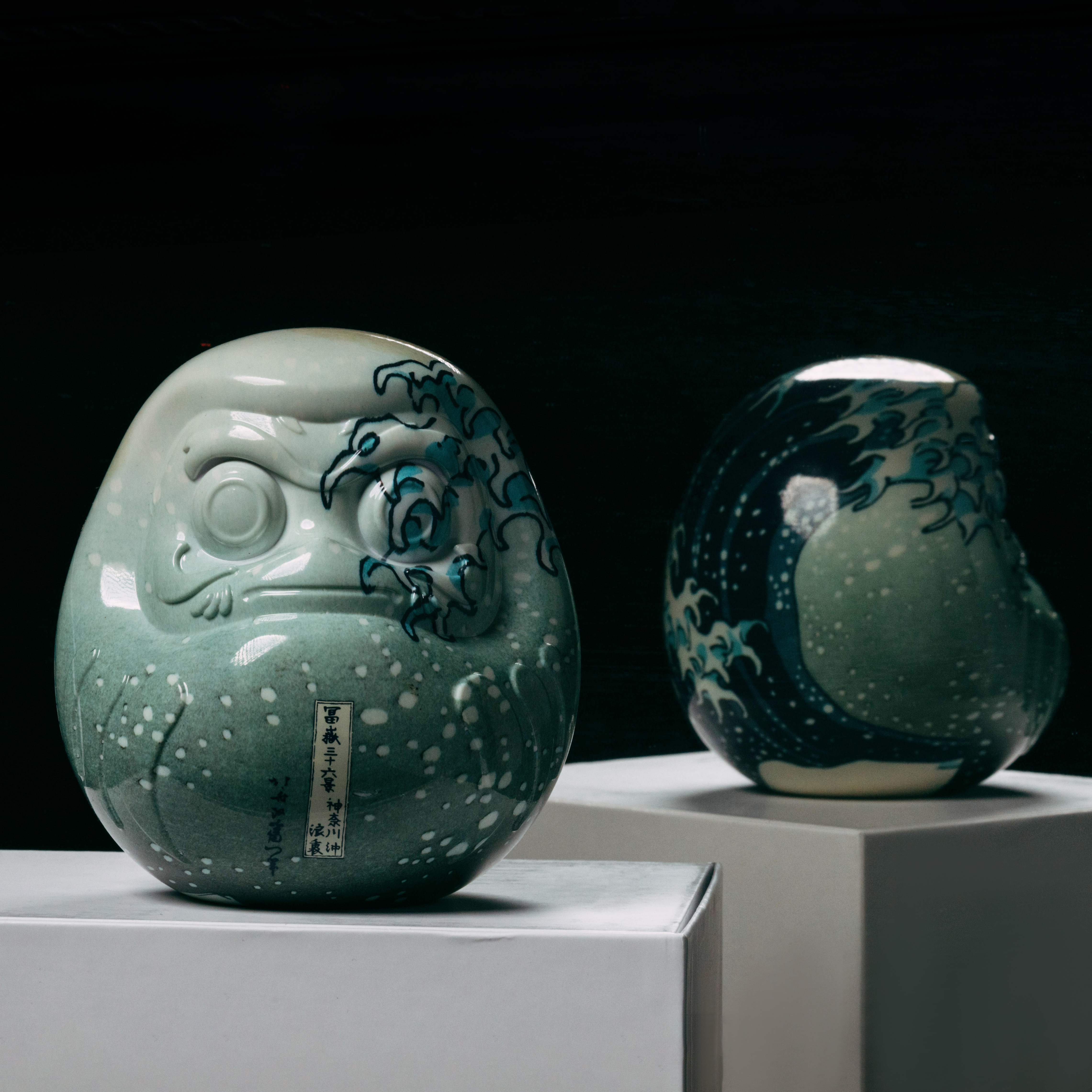 XCTRL 元気DAMO(達摩不倒翁)-神奈川沖浪裏