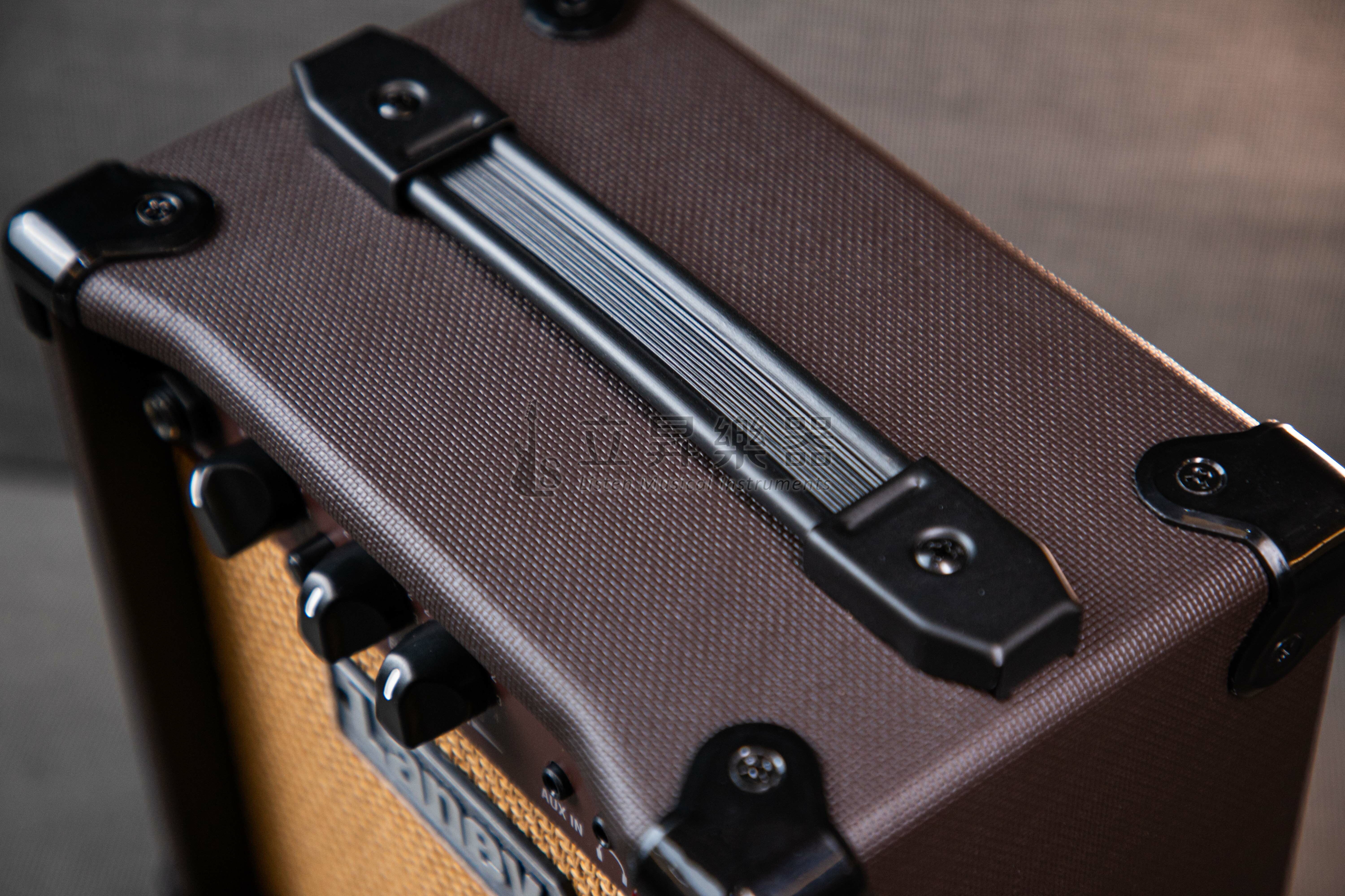 Laney LANEY LA10 10瓦 木吉他音箱 吉他音箱 第 4 張圖片｜三峽吉他 / Bass