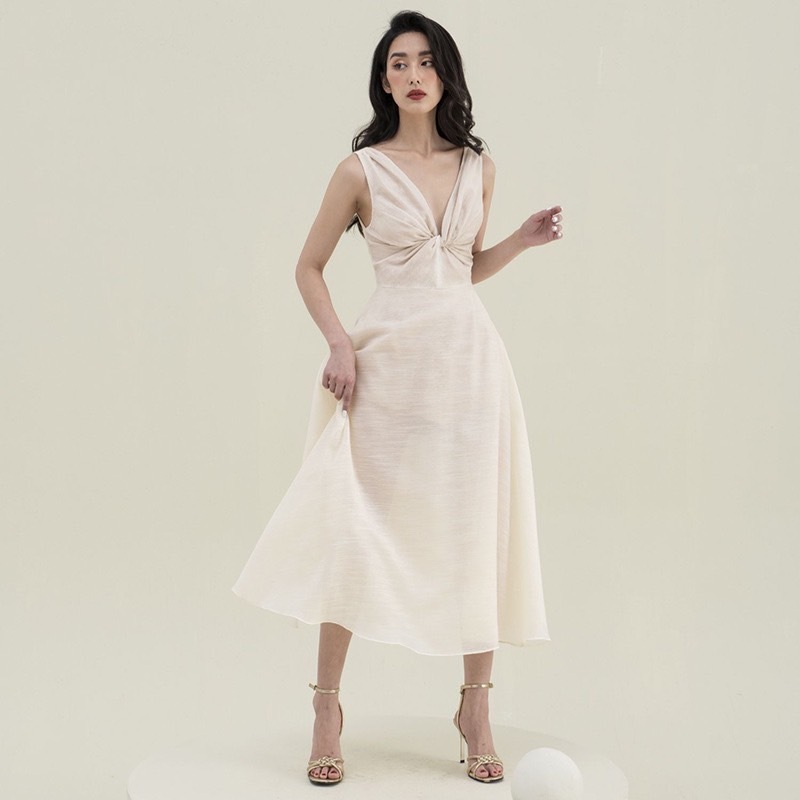 扭轉V領 收腰軟紗洋裝(米白/黑)