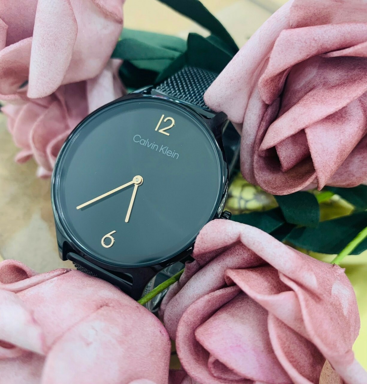 【CALVIN KLEIN】極簡風米蘭帶女款腕錶 CK25200004  38mm 現代鐘錶