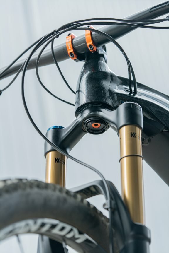 Granite Airtag 膠囊