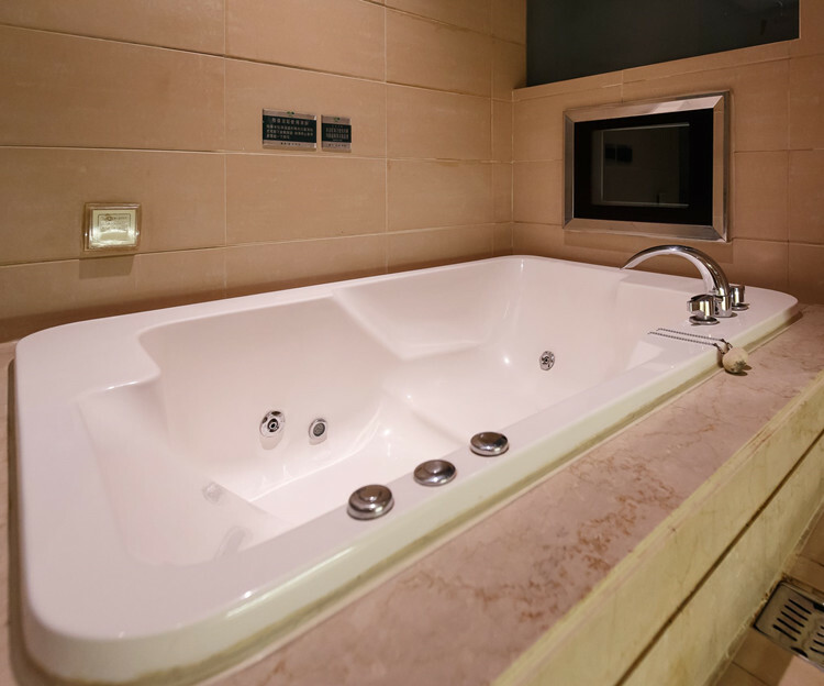 麗登精品汽車旅館 經典房浴缸