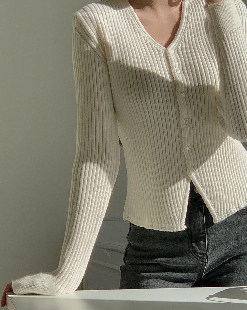 韓國Cherrykoko授權 冬季少女波紋修身排釦針織衫