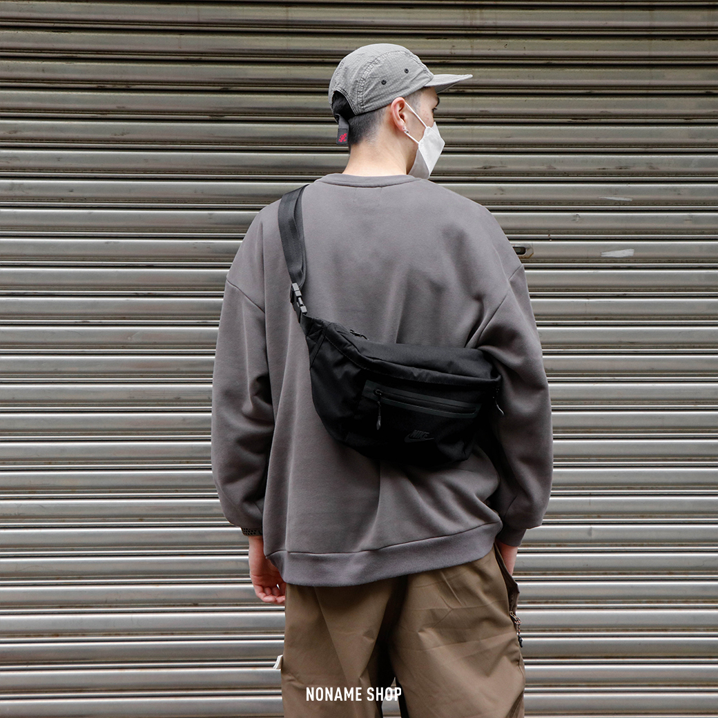 NIKE ELEMENTAL PREMIUM 腰包 黑