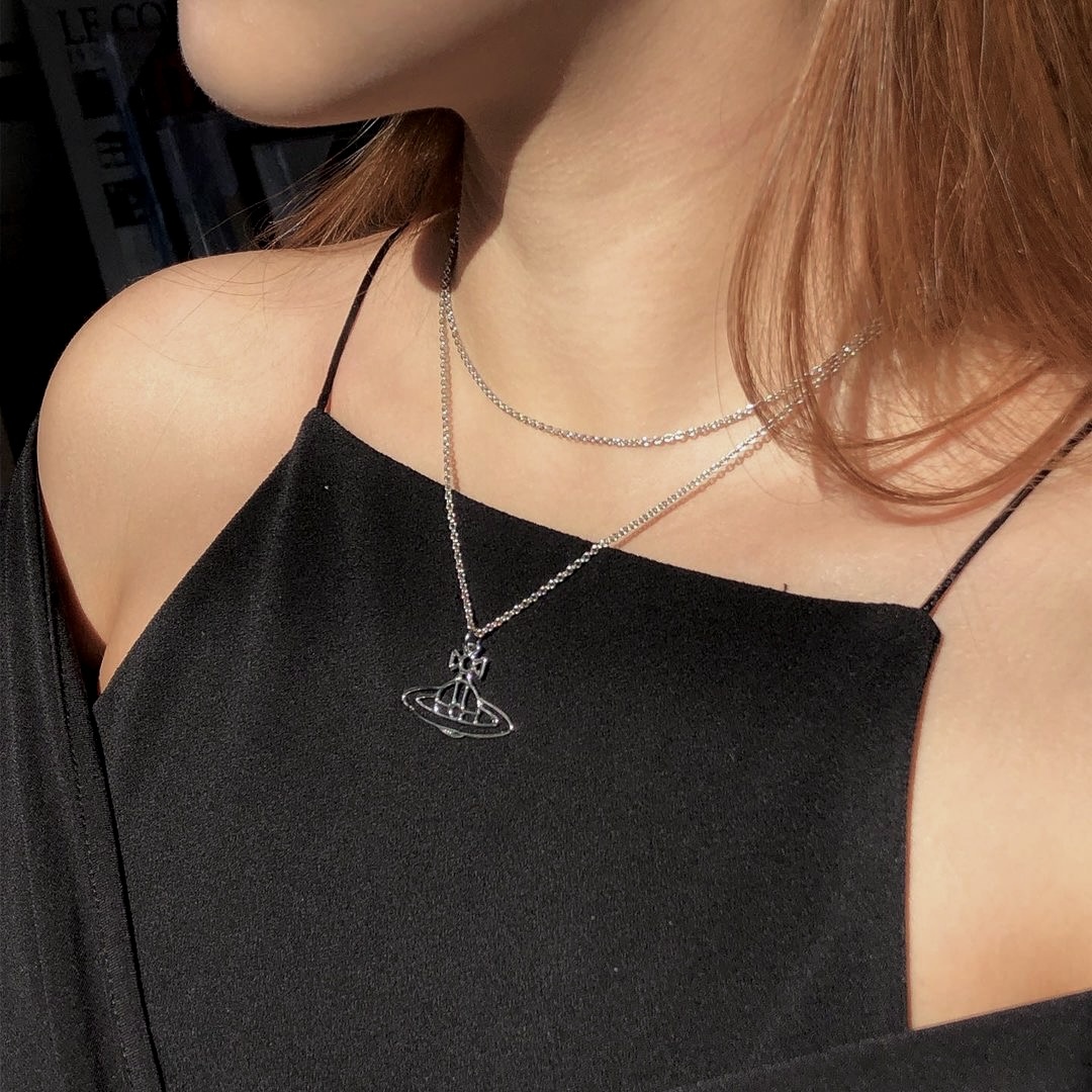 Vivienne Westwood Thin Lines Orb Nec