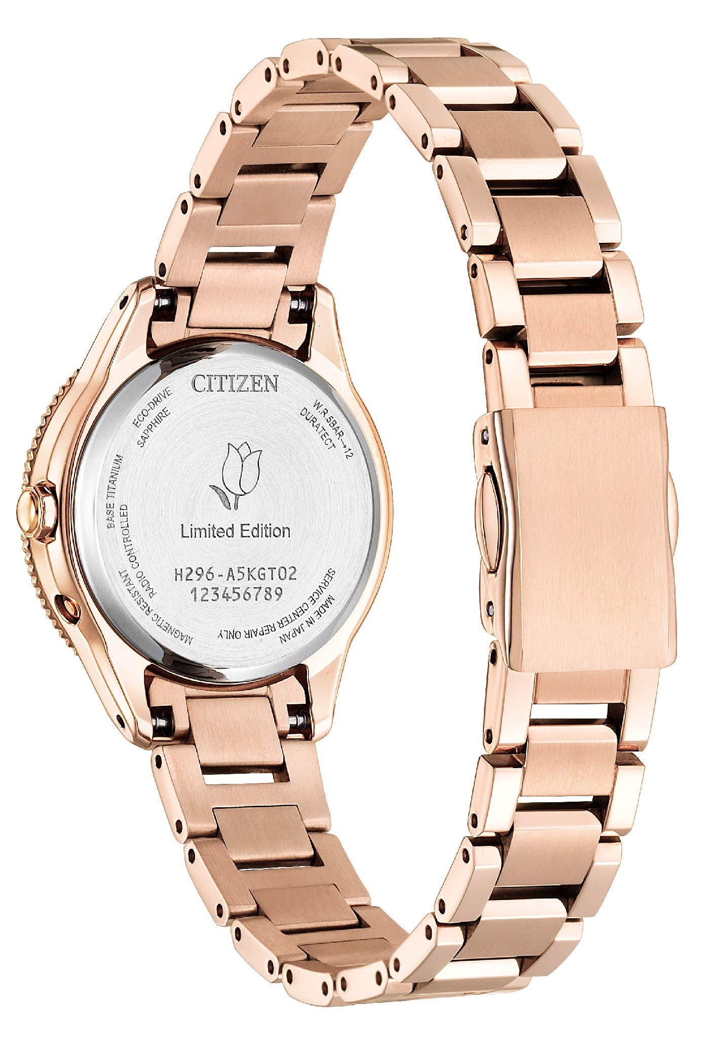 萬年鐘錶 - Citizen 星辰錶  XC   心蕊台灣限定Hebe田馥甄廣告款鈦日月顯示光動能電波女錶  EE1003-68W  錶徑29MM