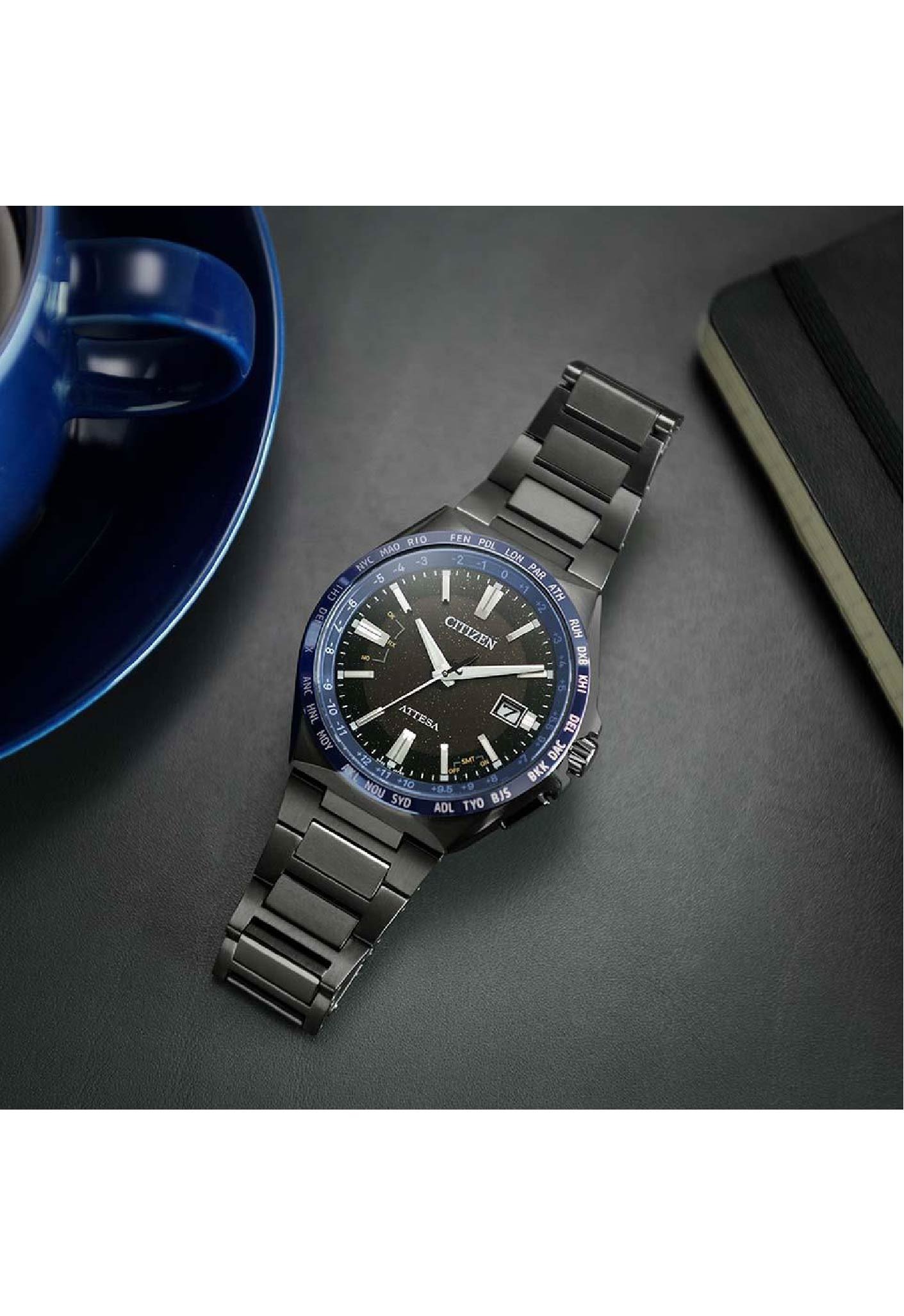 萬年鐘錶 - Citizen 星辰錶 ATTESA  35週年限量宇宙星空藍鈦金屬電波計時男錶 CB0217-71E  錶徑42.5MM