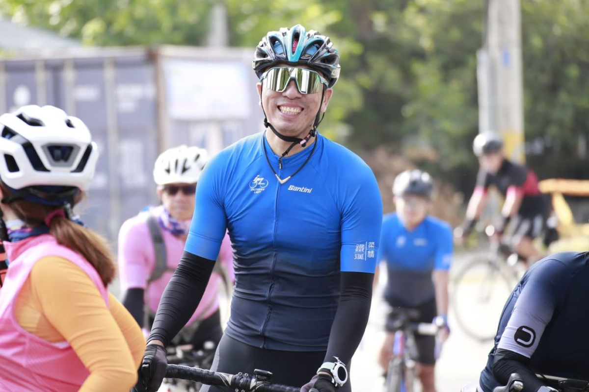 Santini 訂製三鐵服 - 鐵漢柔情騎士團