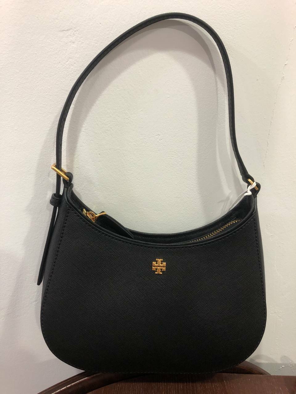 [S] TORY BURCH 137416 EMERSON ZIP SHOULDER BAG,BLACK, 196133335222 (STB265)