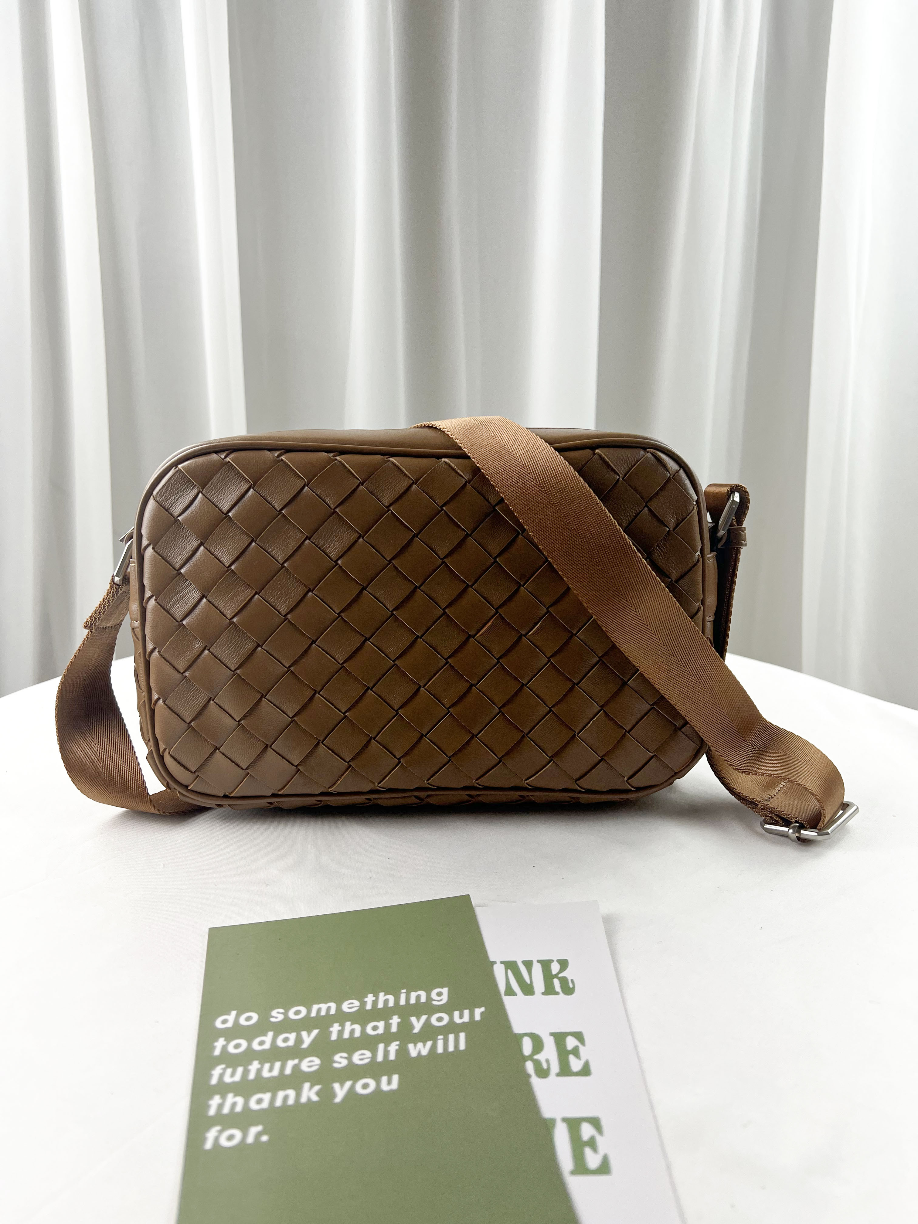 深咖 寬編織真皮牛皮側背包 #SM-3011