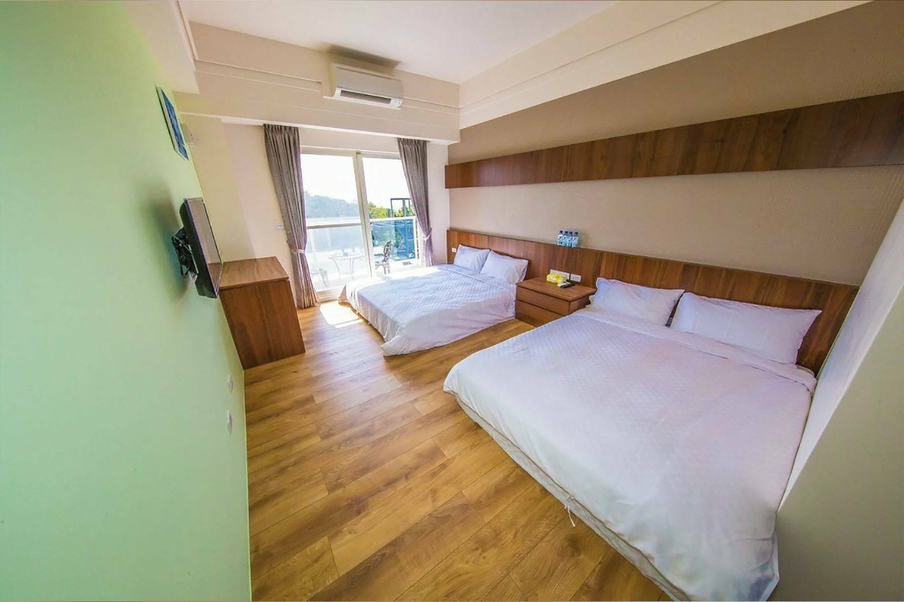 小琉球南海之醉旅店-四人房-2