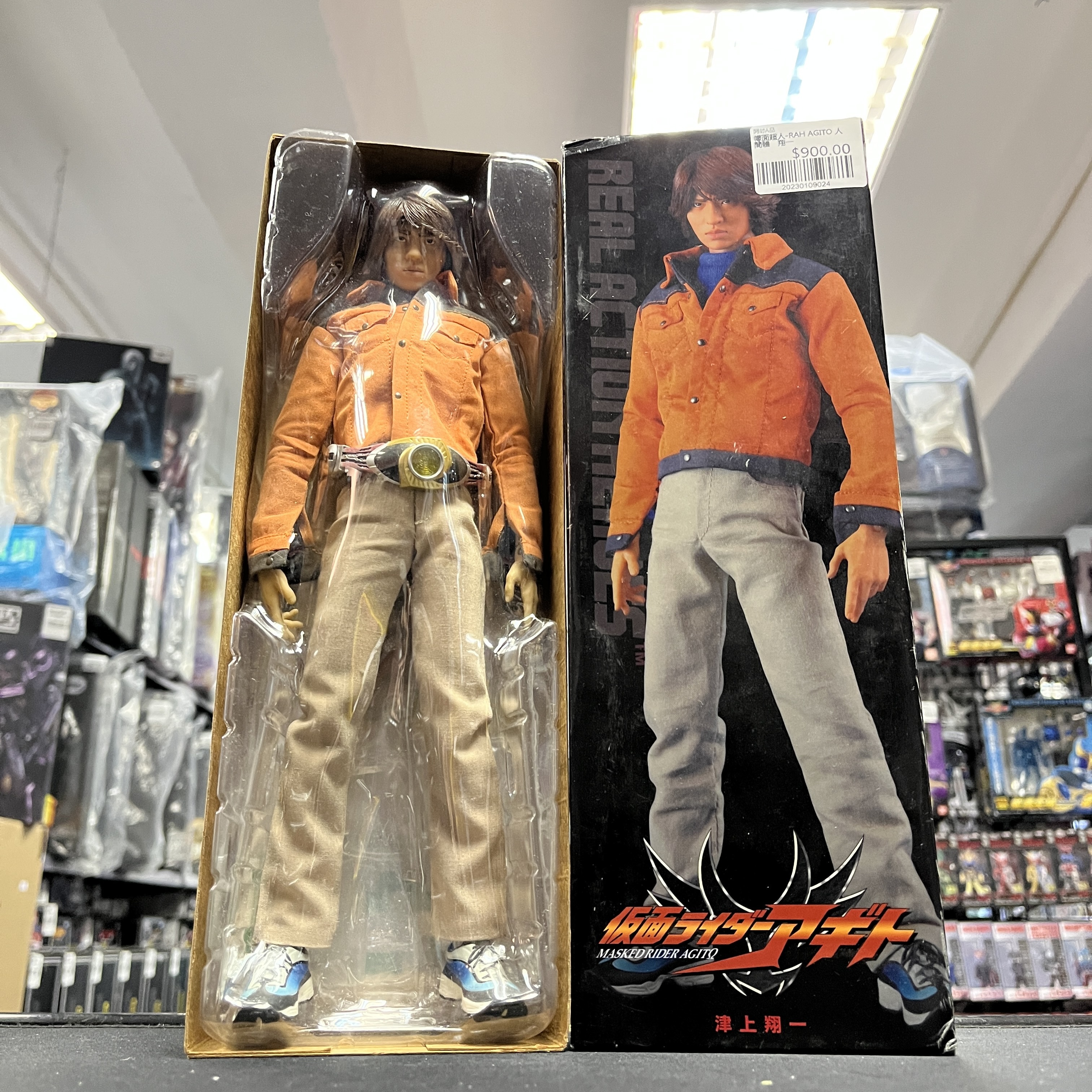 幪面超人-RAH AGITO 人間體　翔一