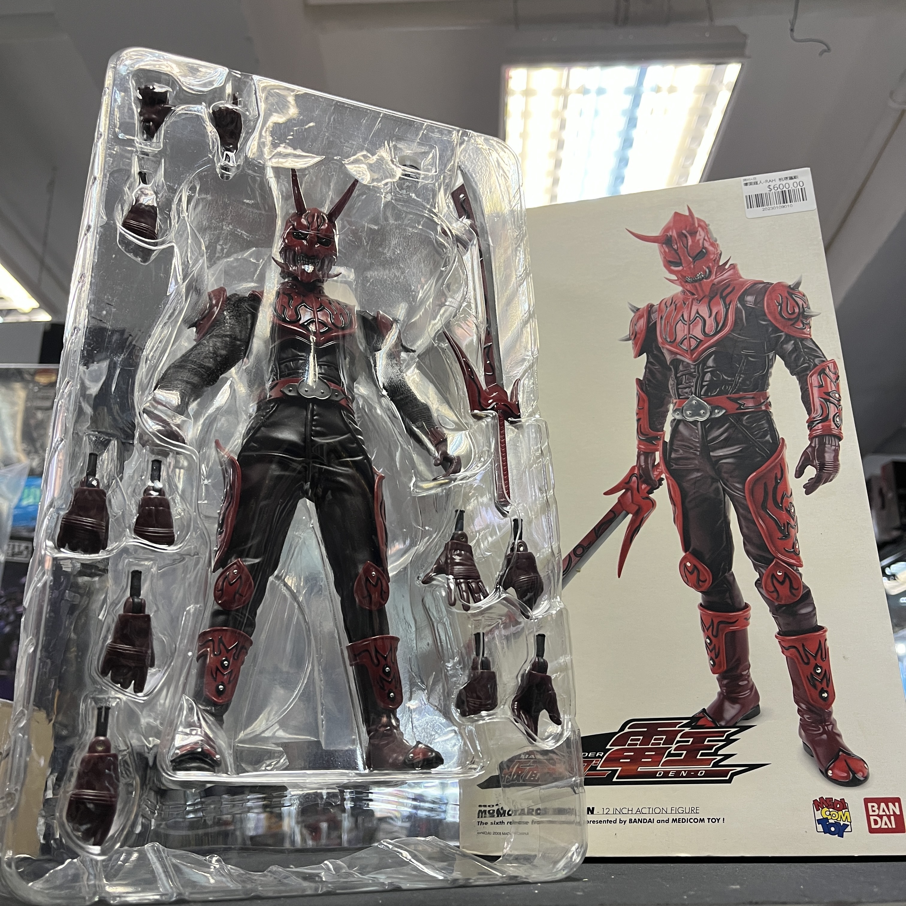 寄賣-幪面超人-RAH  桃塔羅斯 