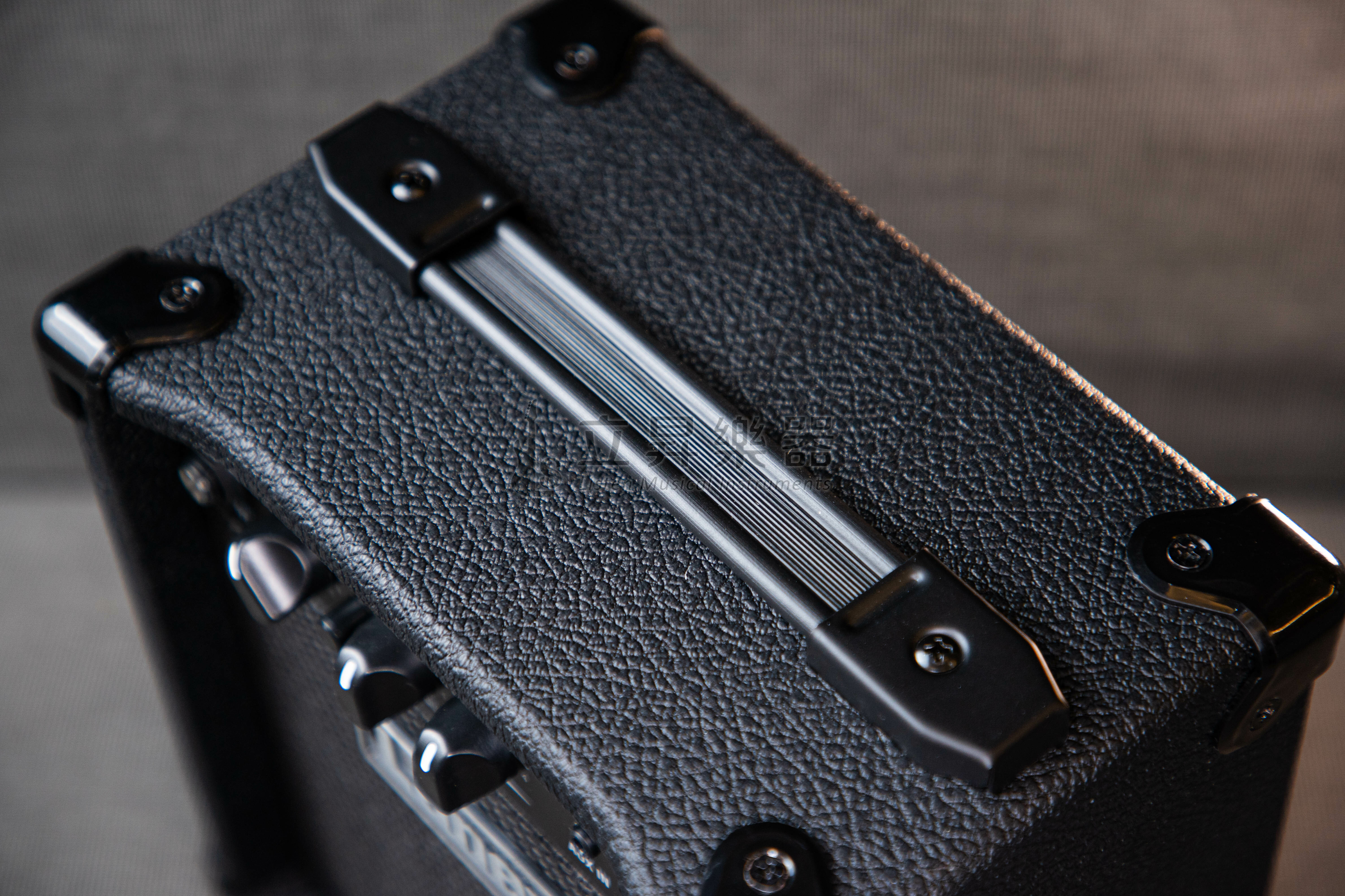 Laney LANEY LX10 10瓦 電吉他音箱 吉他音箱 第 4 張圖片｜三峽吉他 / Bass