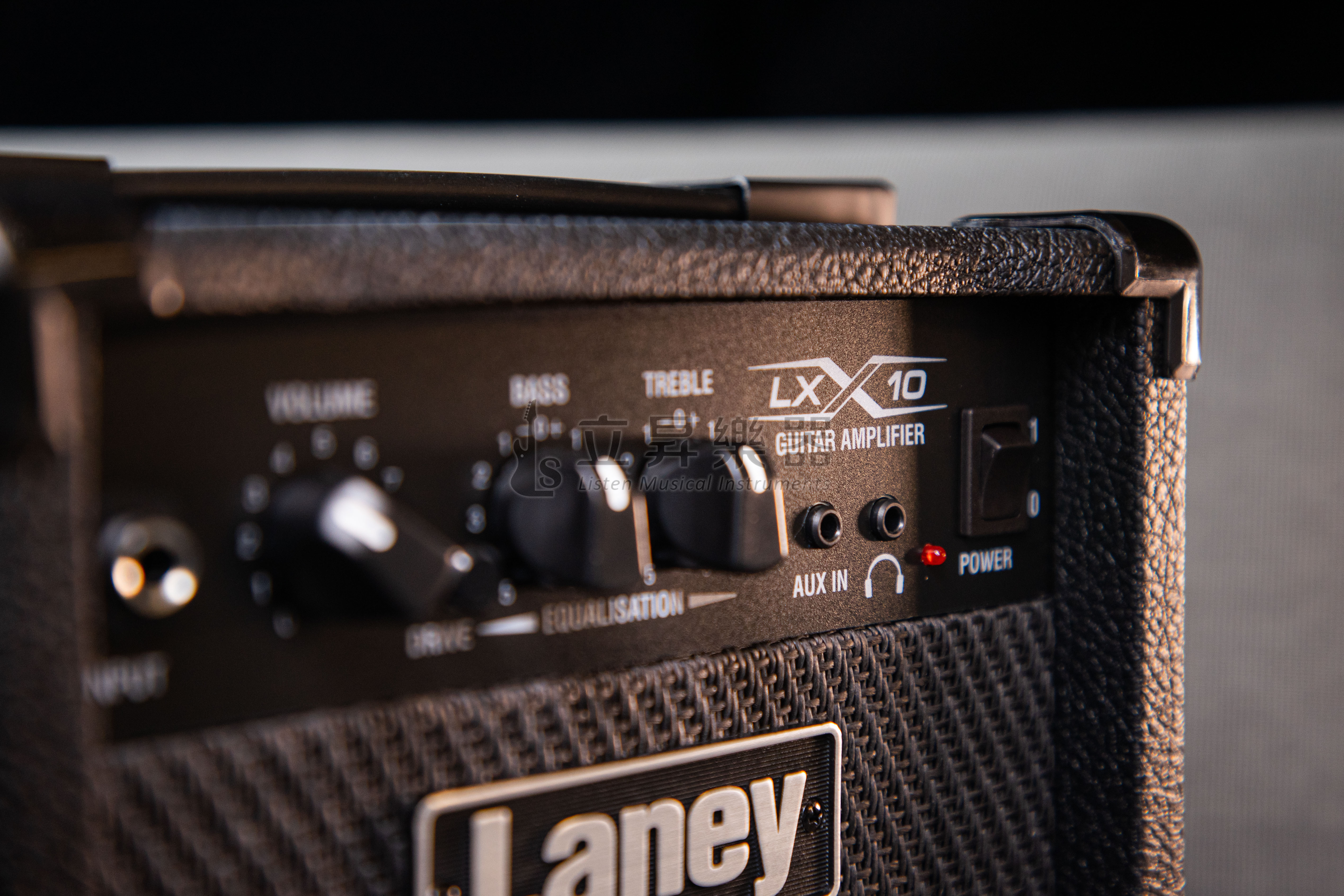Laney LANEY LX10 10瓦 電吉他音箱 吉他音箱 第 3 張圖片｜三峽吉他 / Bass