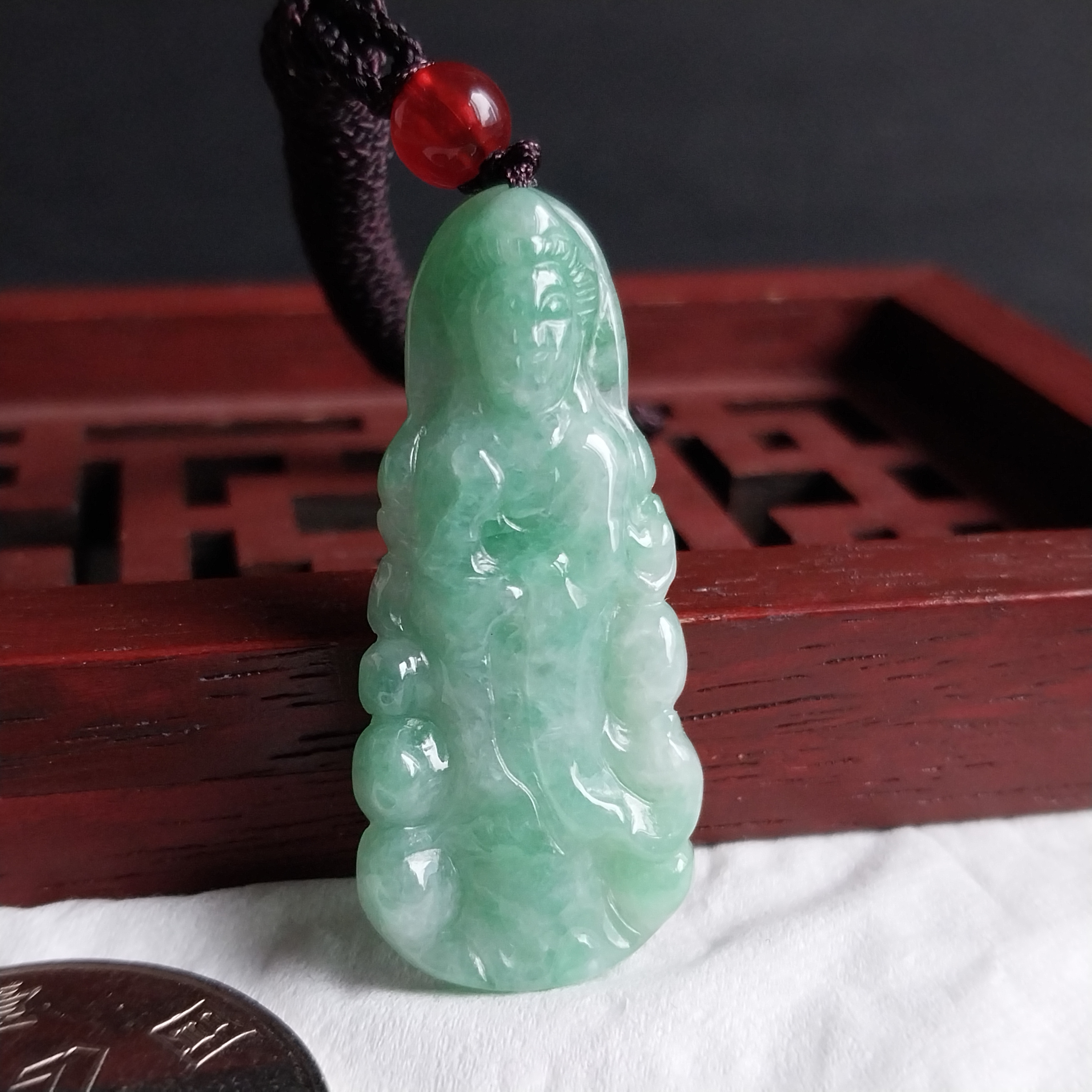 J2099 冰糯綠小觀音吊墜