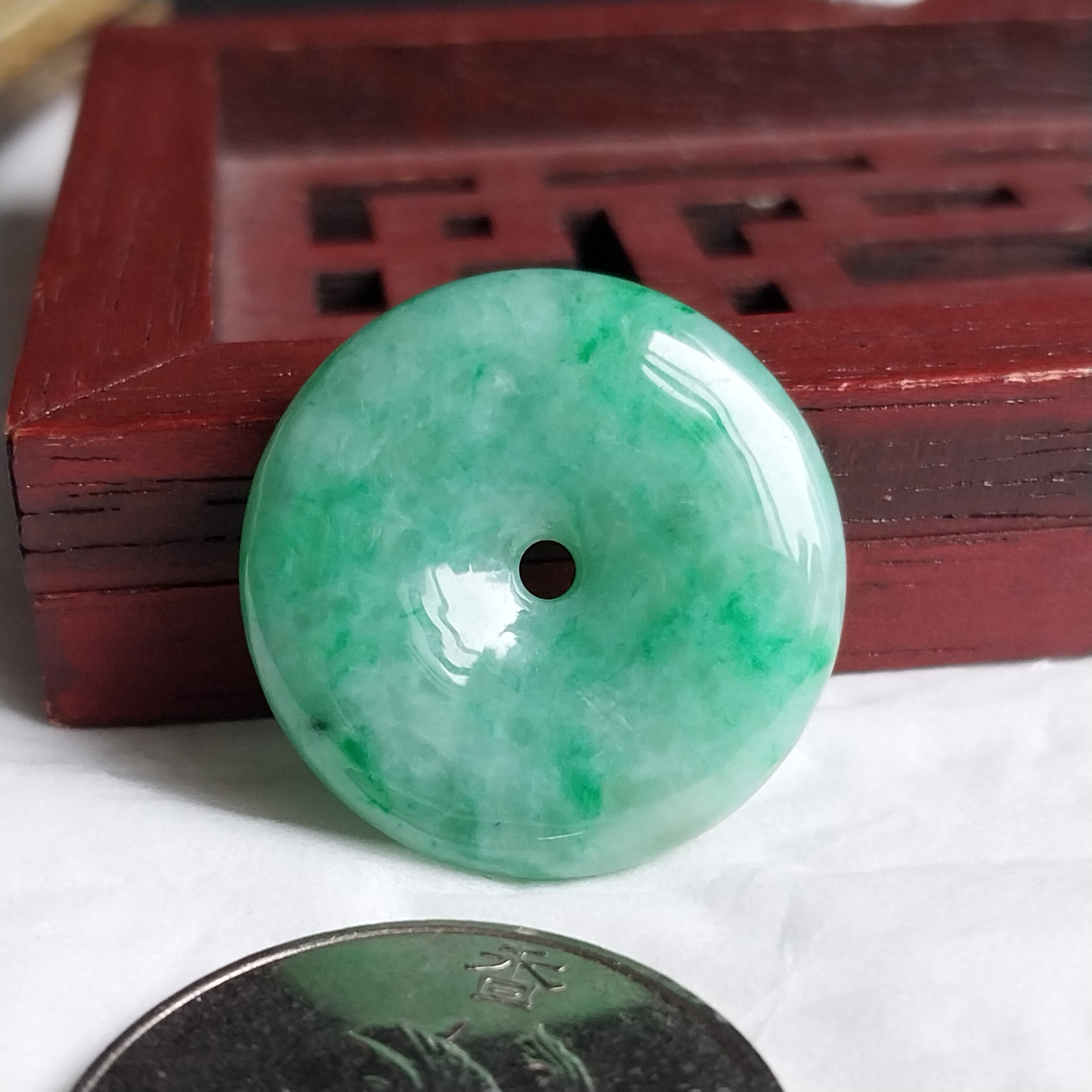 J2123 冰飄陽綠花平安扣 (24.8mm直徑)