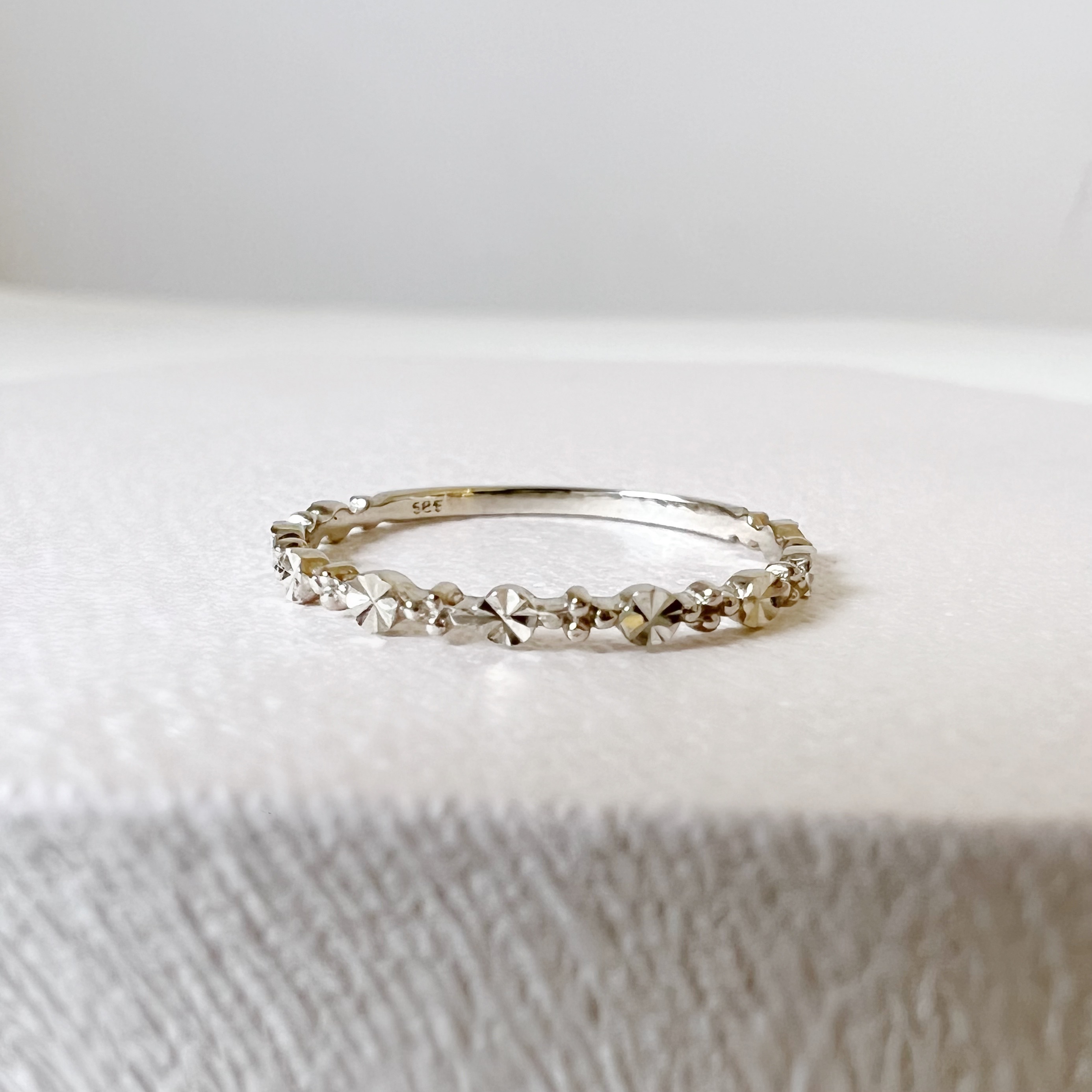 14K Oblate珊瑚戒指