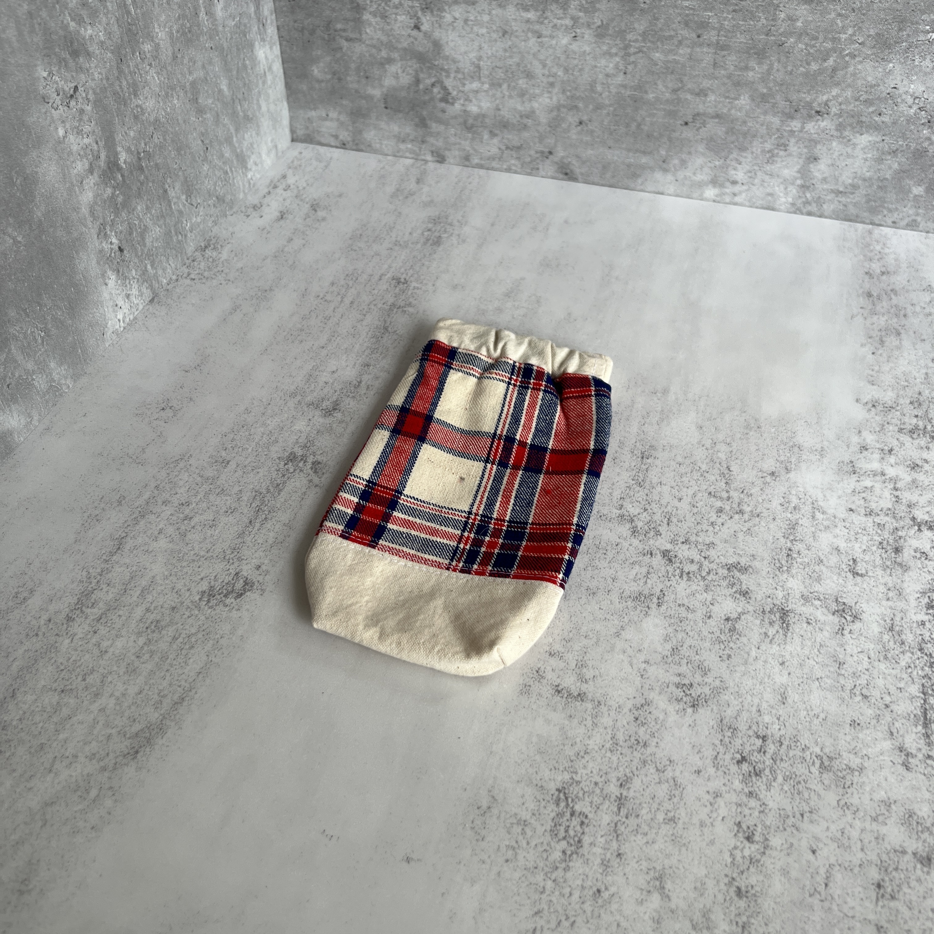 彈口快取筆袋（鮮紅色格仔）