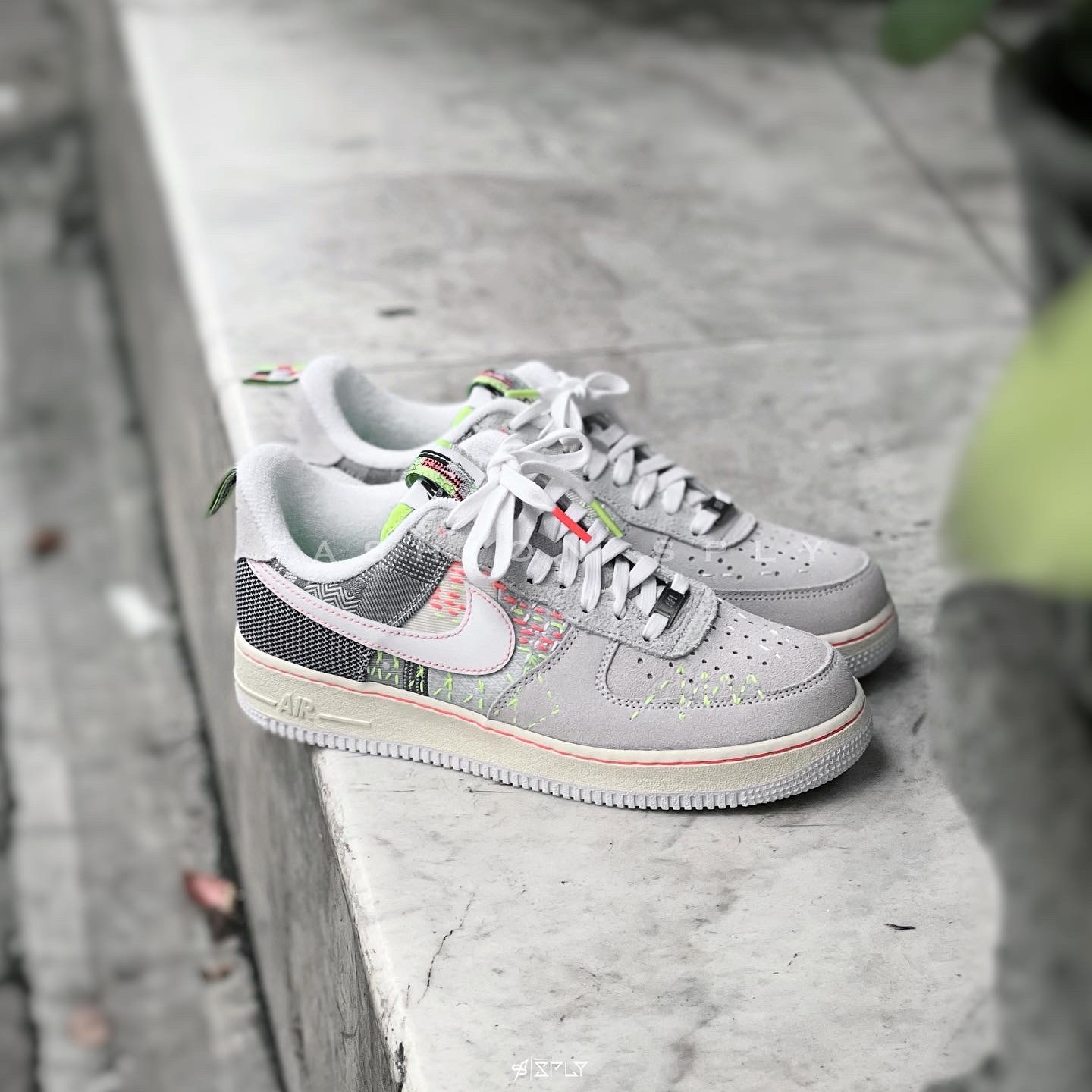 Nike Air Force 1 07 PRM 米灰 刺繡拼接 FB1854-111