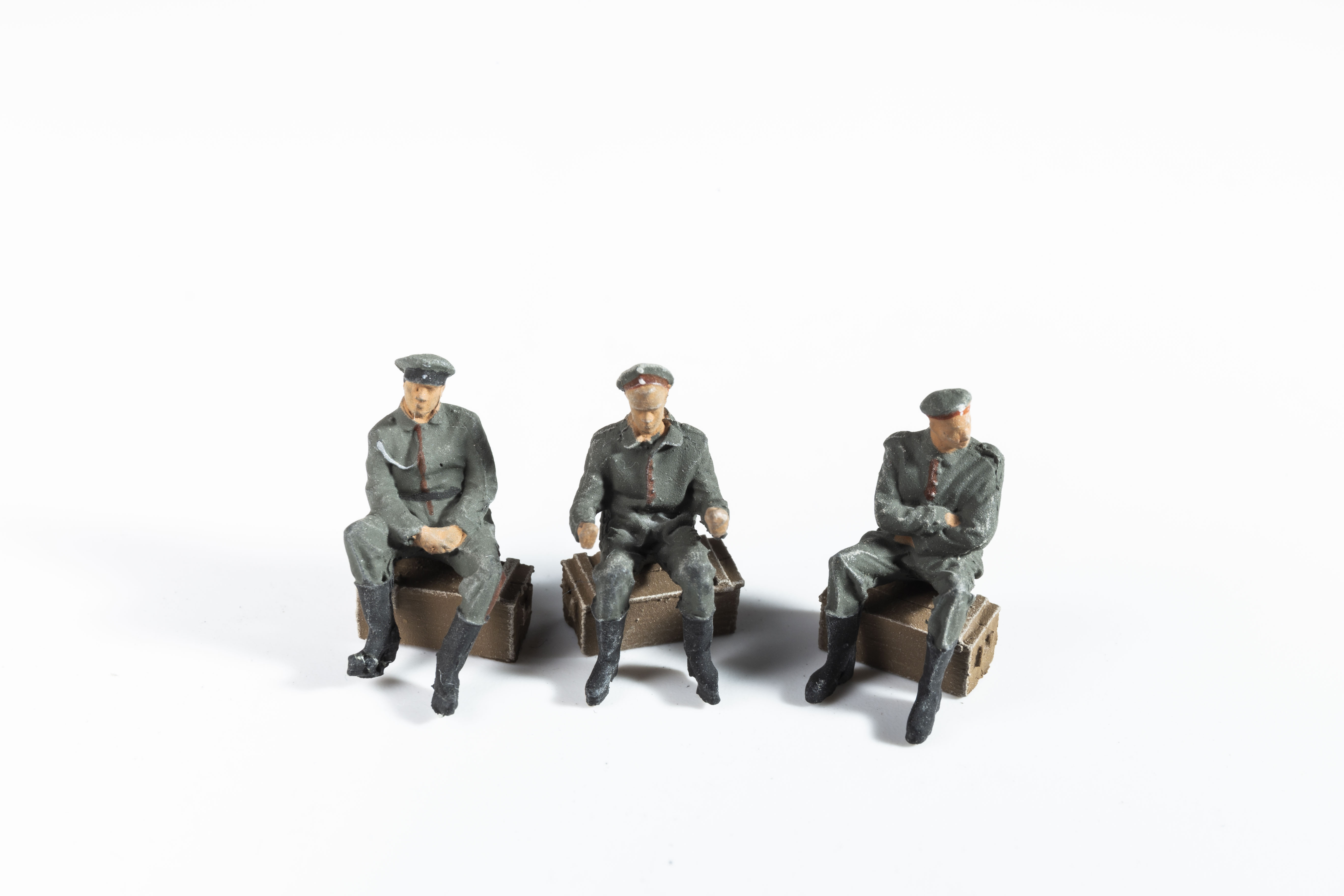 Artitec 387.357 HO規 一戰德軍.3人.聊天看報Resting german sol