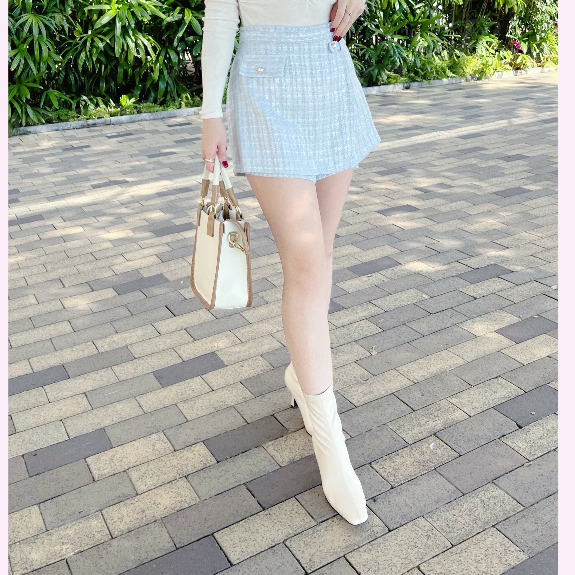 SK23W0123 Tweed料假Belt A-line cutting 雙層布裙褲