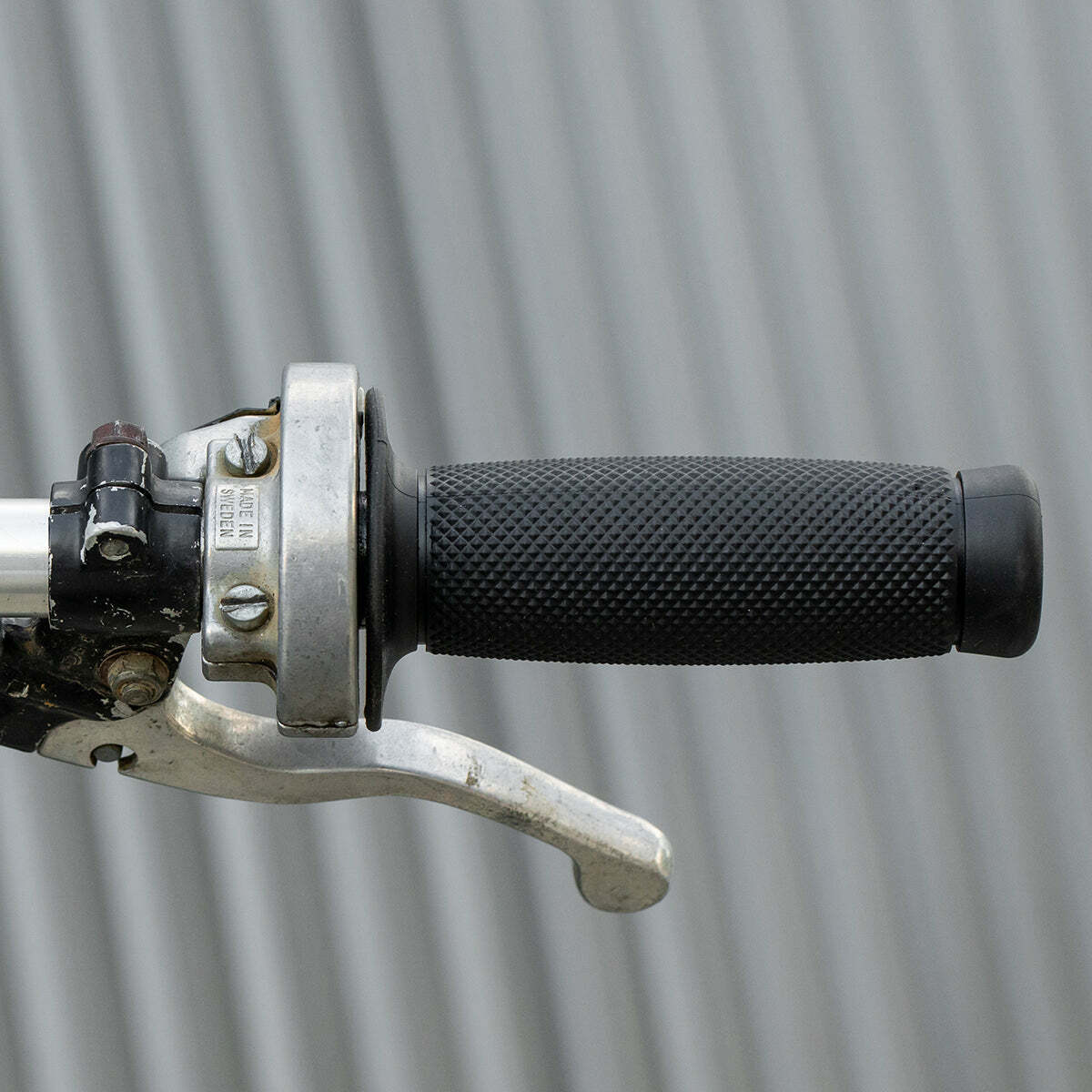 Biltwell 橡膠 握把套 細菱格紋 (有邊) - 黑