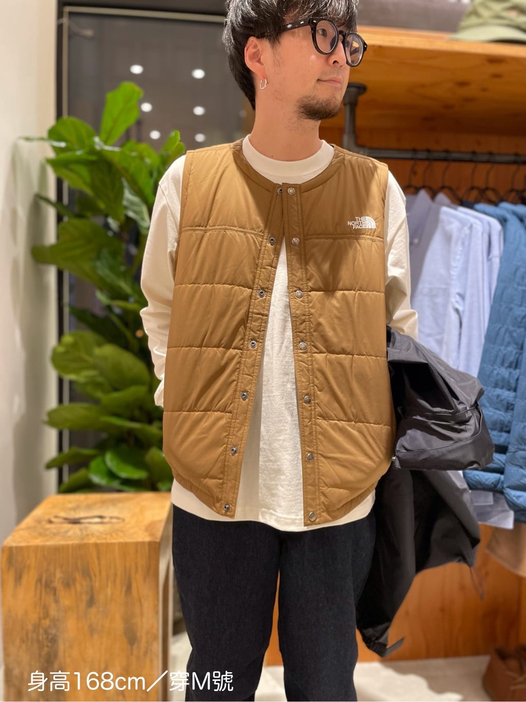 NY32230 THE NORTH FACE MEADOW WARM VEST 鋪棉背心
