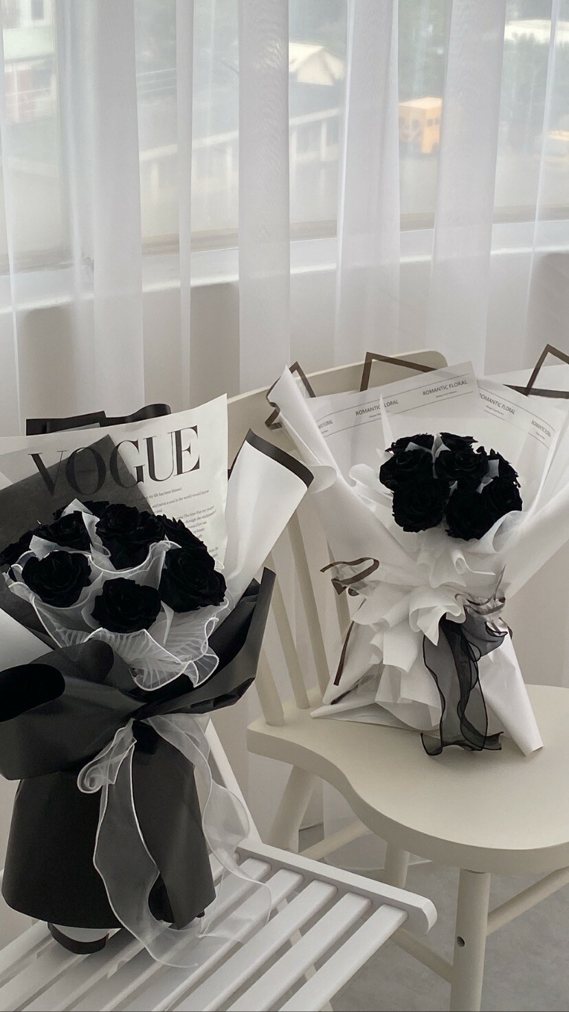 黑玫瑰永生花束-你只屬於我