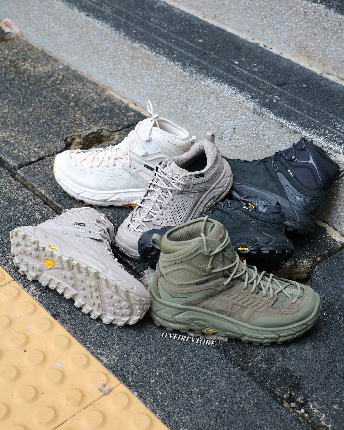 {現貨} HOKA ONE ONE TOR ULTRA HI Gore-Tex "Black"