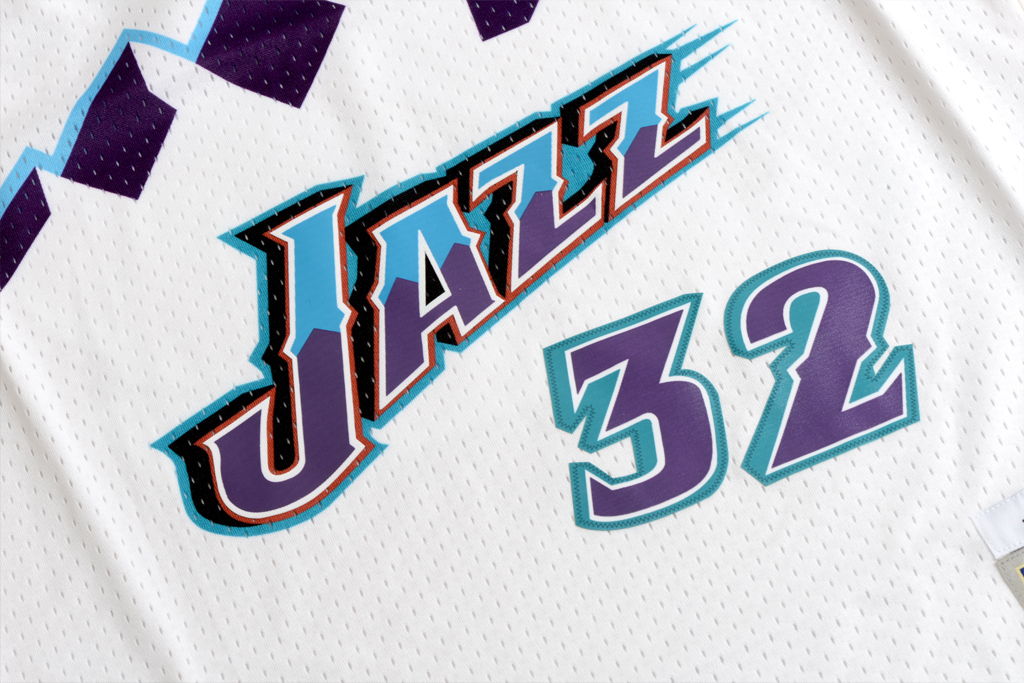 Mitchell & Ness 猶他爵士隊 Karl Malone 1996-1997 復刻 Swingman 球衣