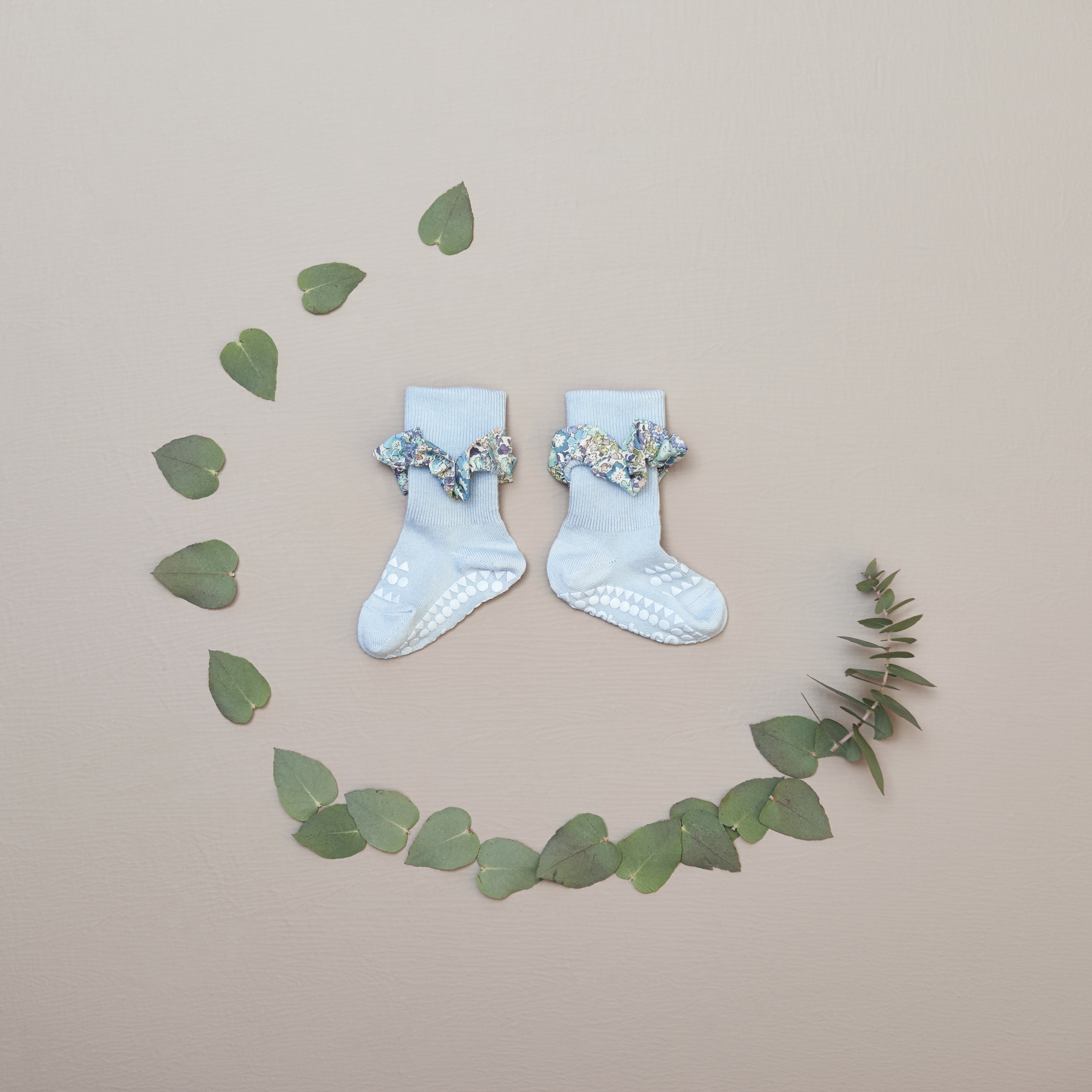 丹麥GoBabyGo 花布竹纖維防滑襪 - Sky Blue x Liberty