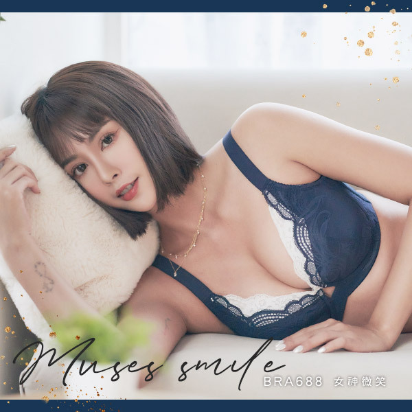 女神微笑。大罩杯的甜派胸器。夏晴分享-渾圓提托性感蕾絲內衣 E罩