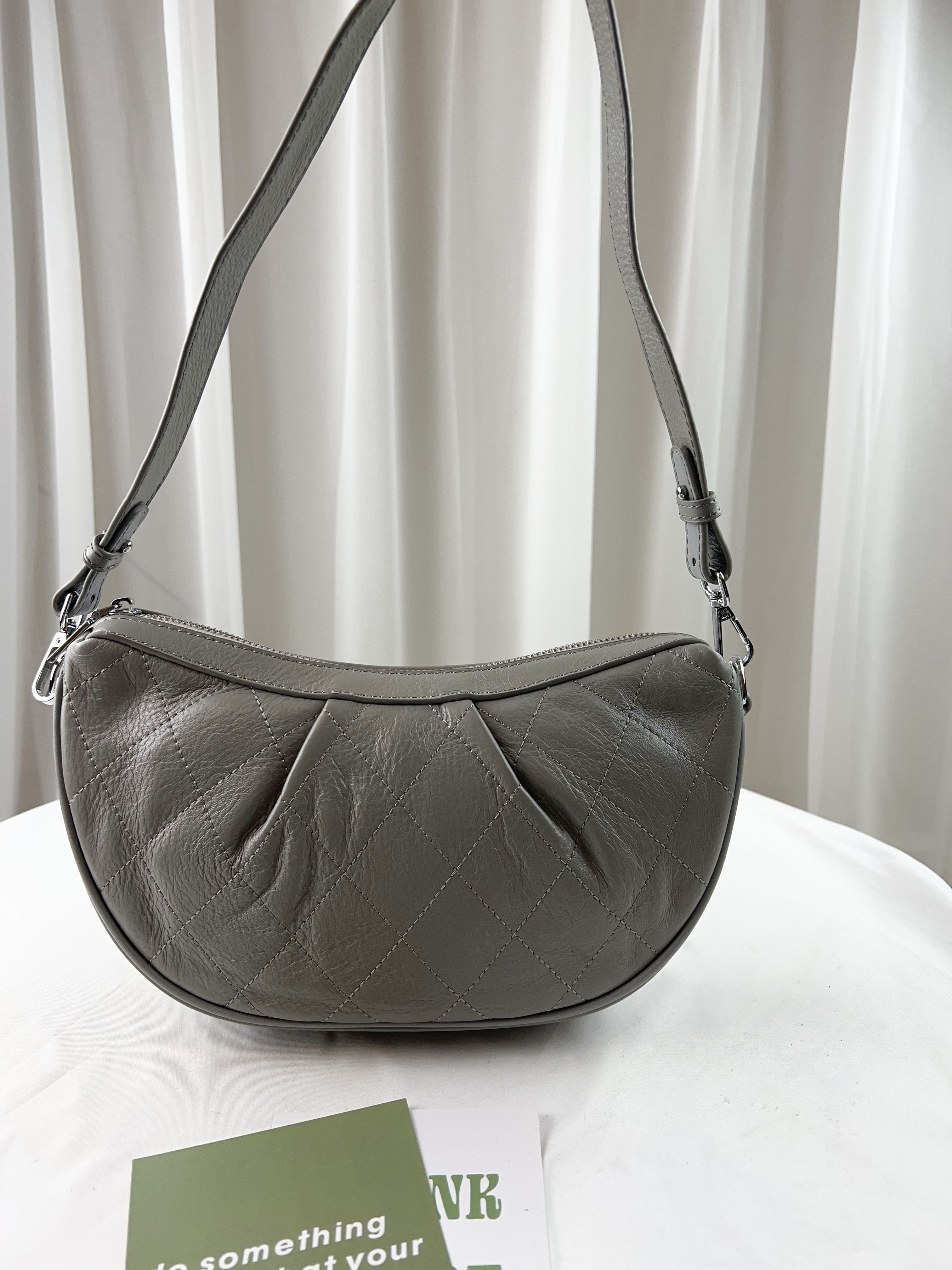 大象灰 真皮牛皮肩背包 / 側背包  #SM-2046