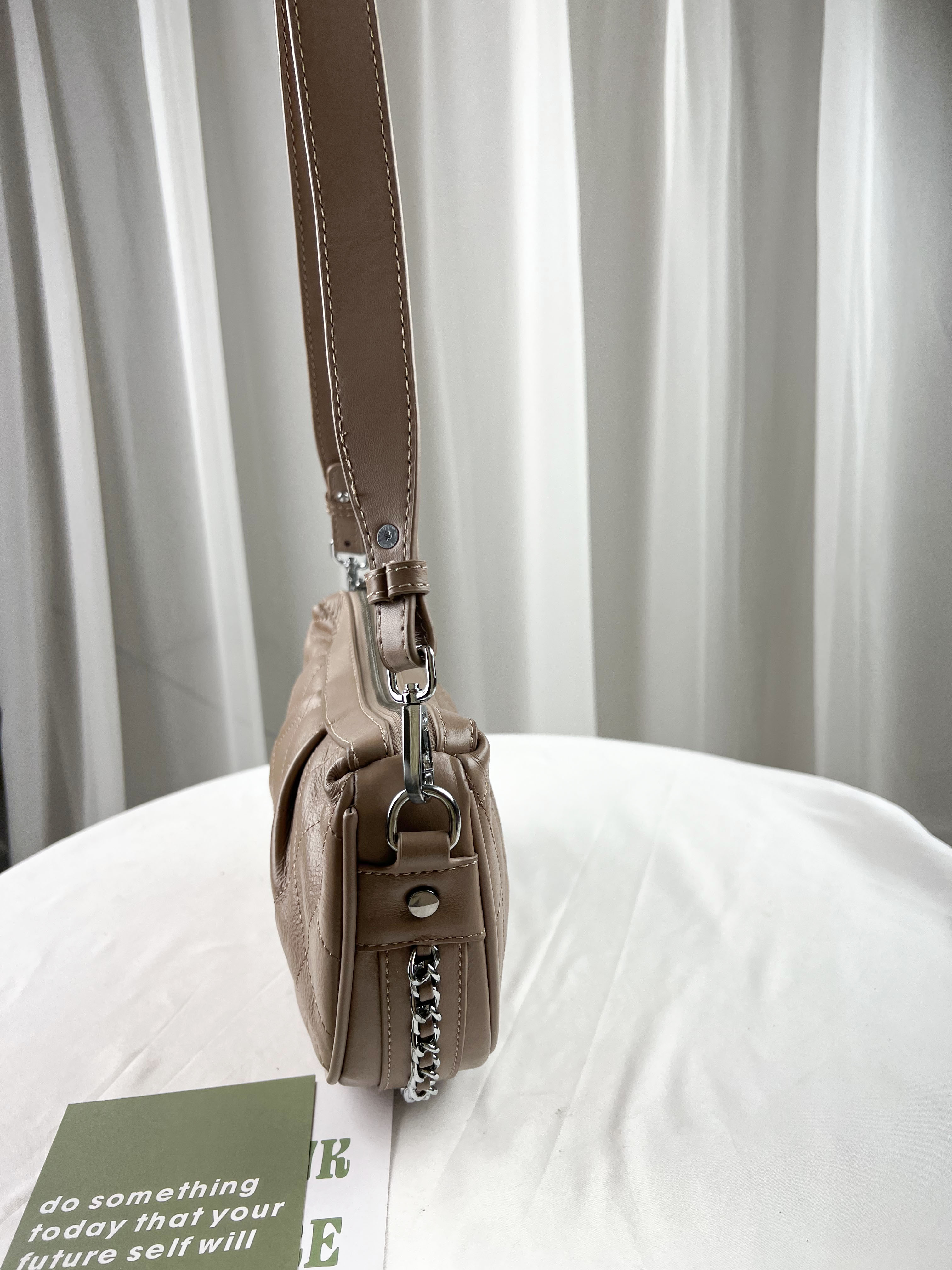 焦糖棕 真皮牛皮肩背包 / 側背包  #SM-2046