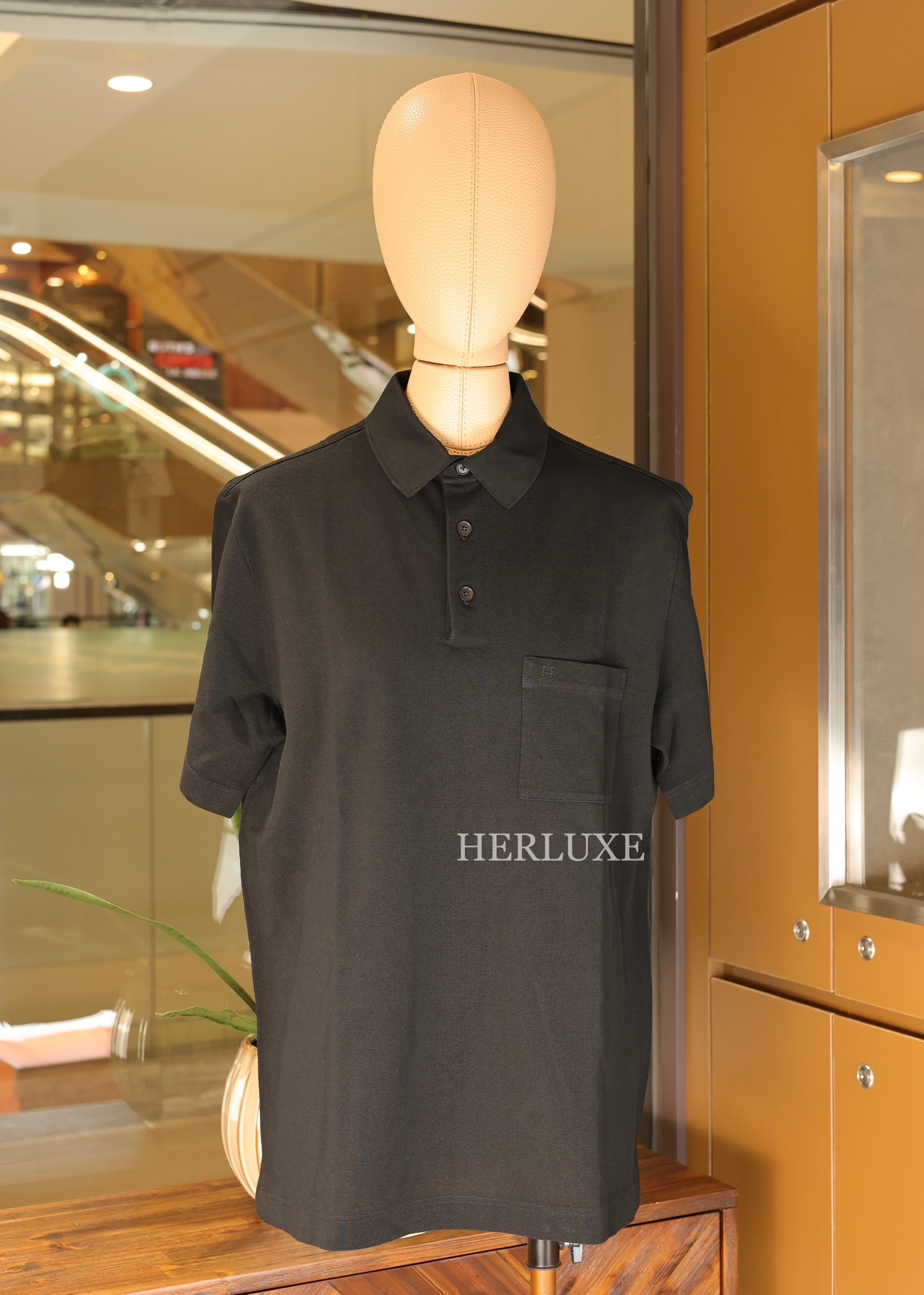 Polo boutonne pique de coton 02 noir （可預訂尺碼）