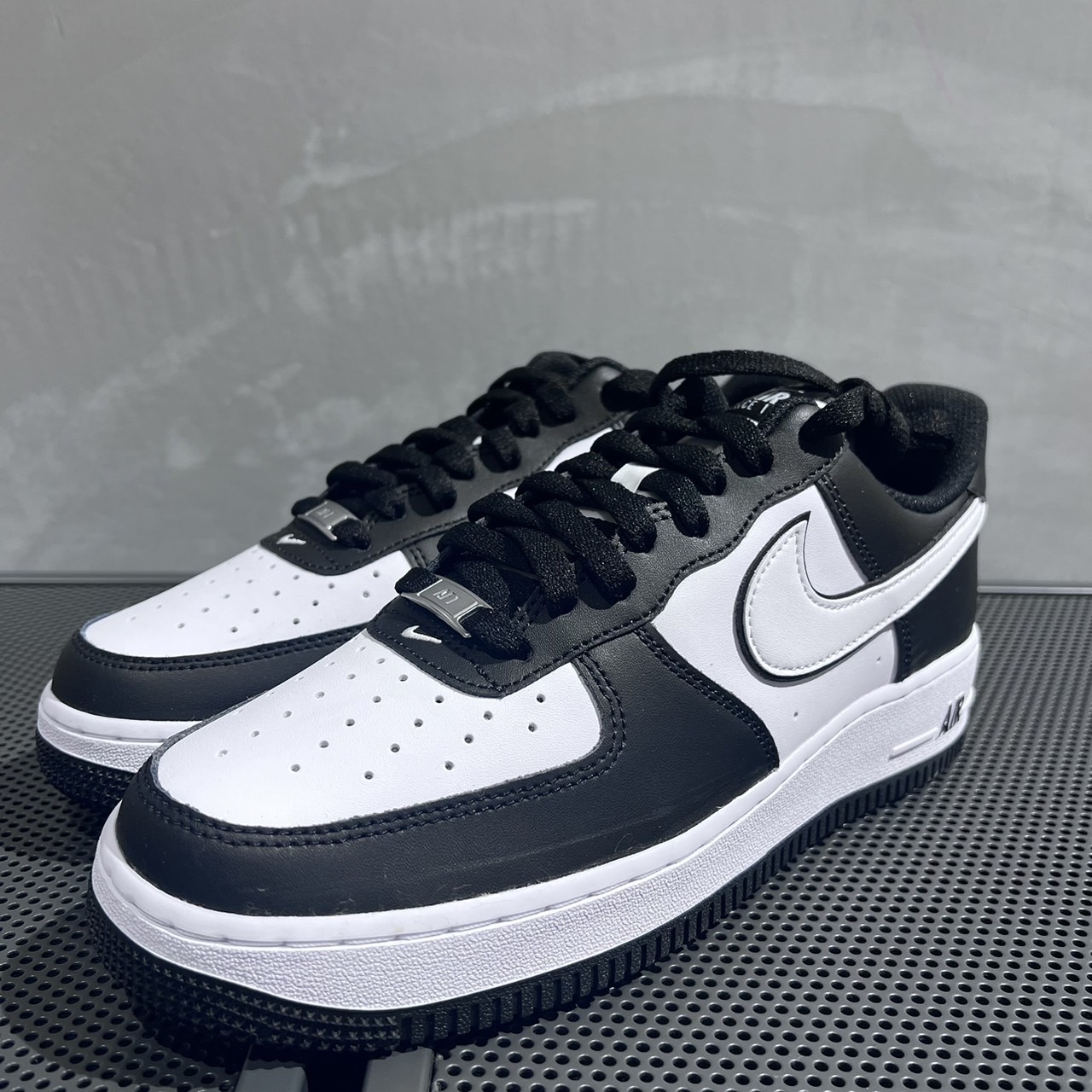 NIKE AIR FORCE 1 '07 熊貓配色DV0788-001