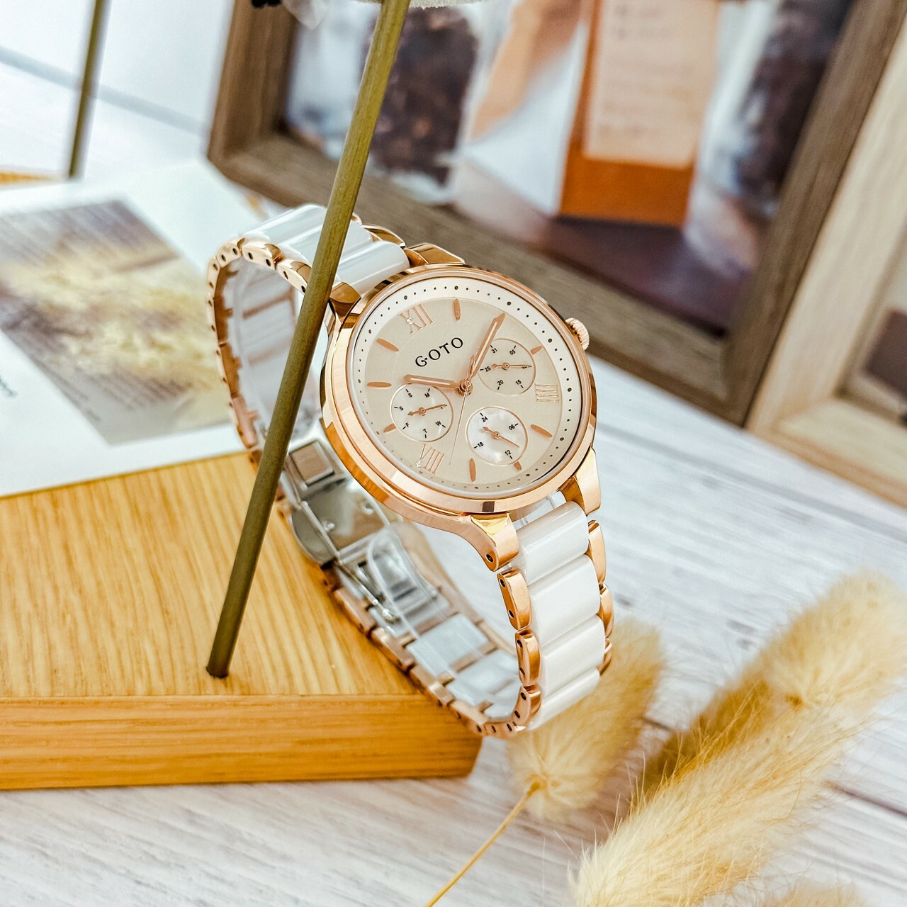 【GOTO】羅馬刻度晶鑽三眼腕錶 GS6373L-42-141 35mm 現代鐘錶