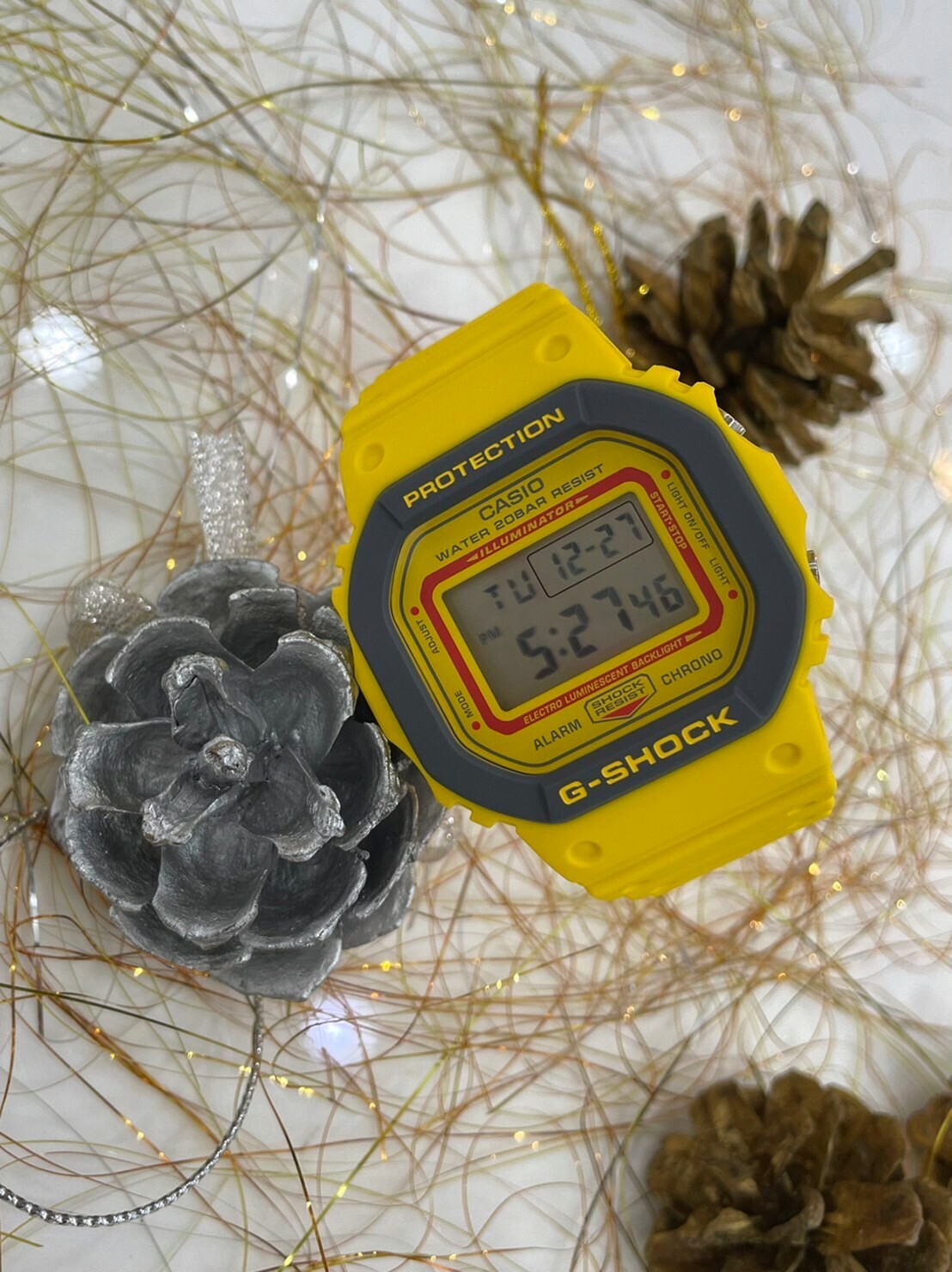 【G-SHOCK】復古運動風系列 DW-5610Y-9D 43mm 現代鐘錶