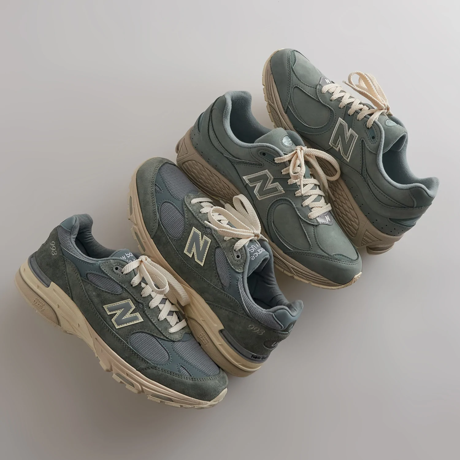 New Balance x Kith - 2002 - M2002RK1