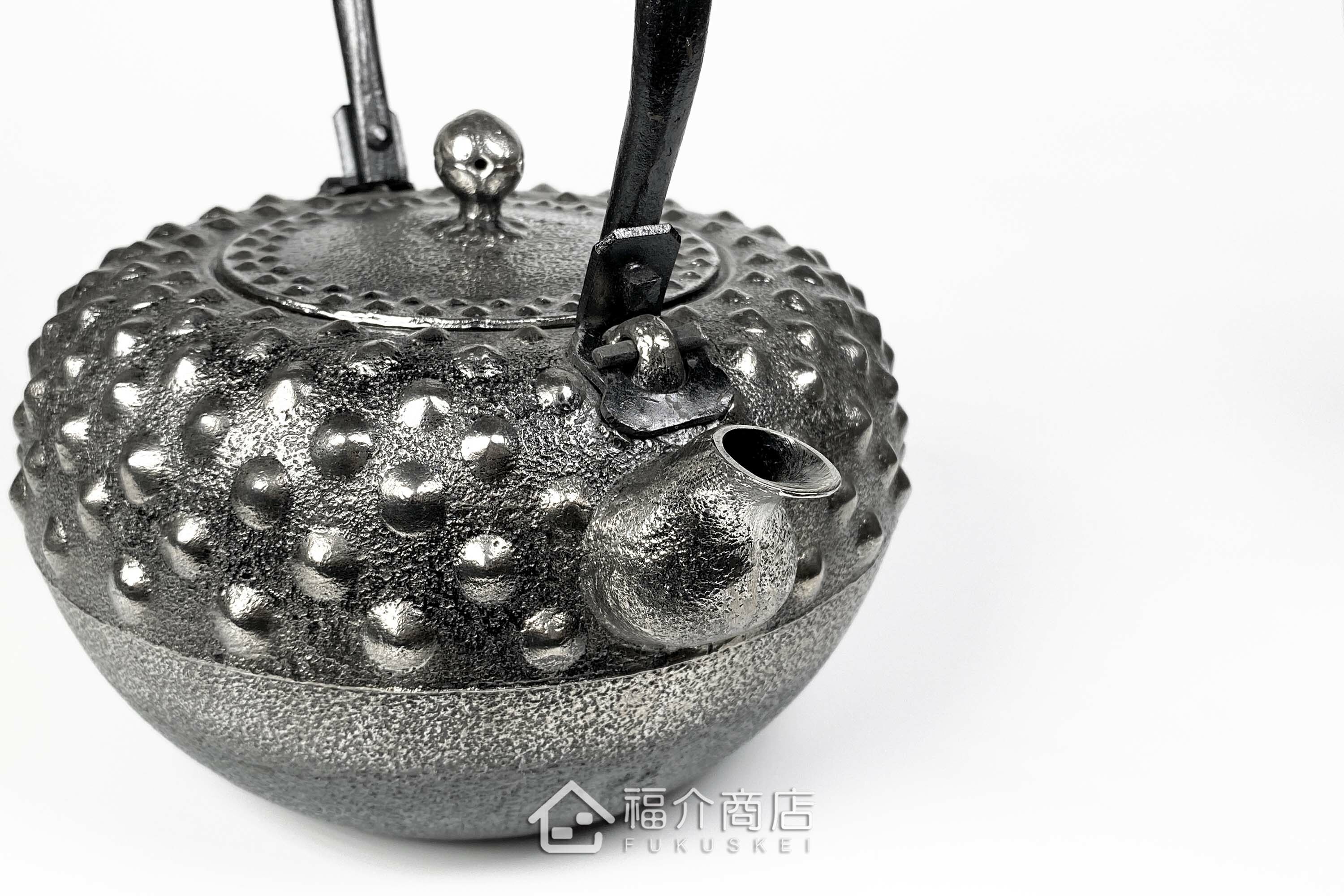 砂鐵材質的煮水用鐵壺