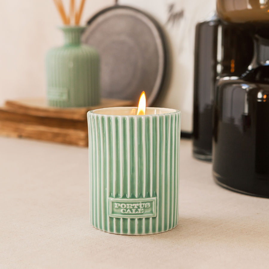 Portus Cale White Crane Aromatic Candle