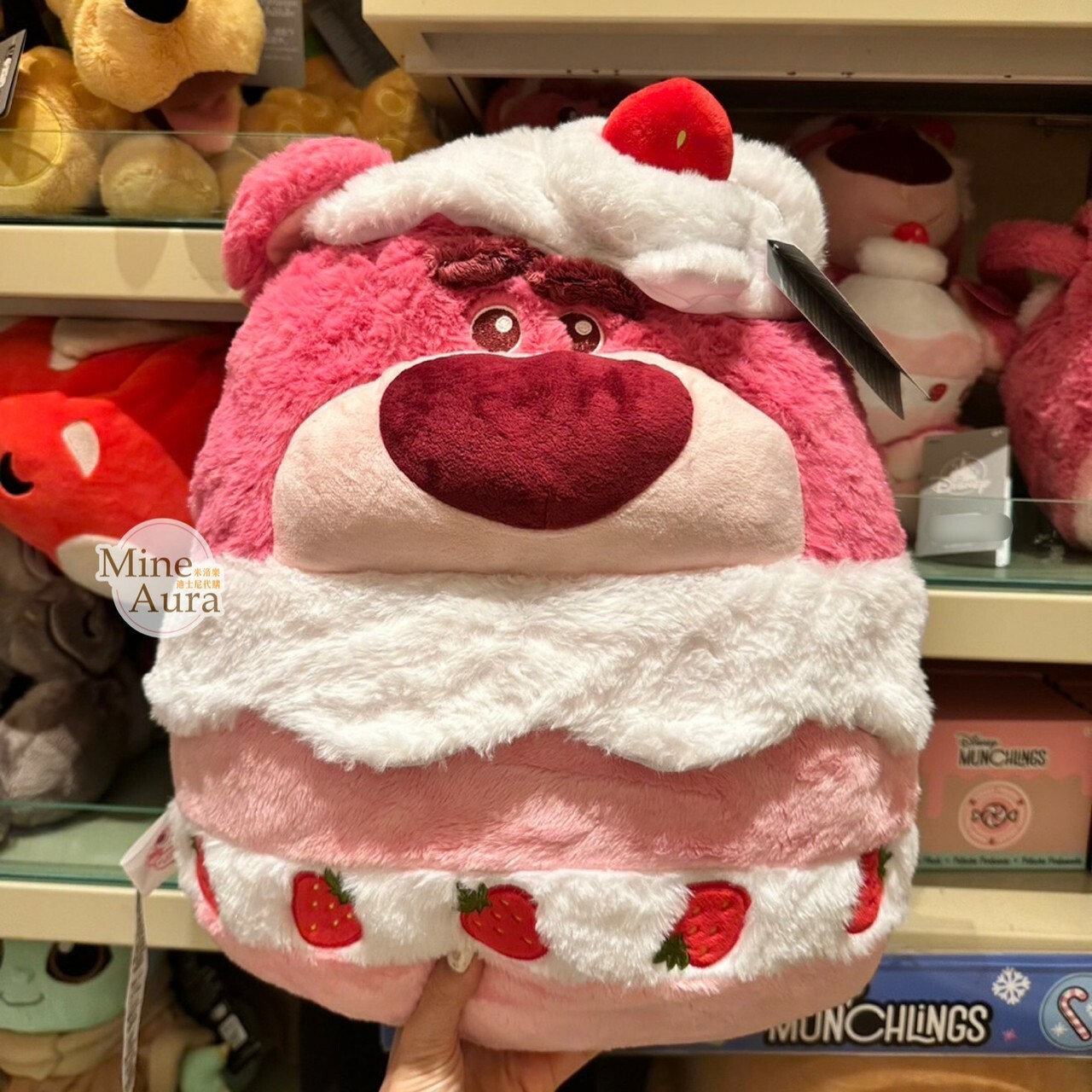 熊抱哥 Lotso 蛋糕造型 抱枕 靠墊 有草莓味 玩具總動員 Toy Story -香港迪士尼樂園