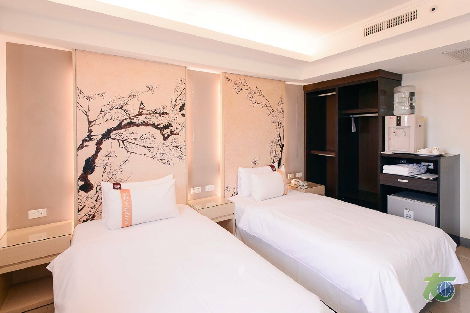 高雄休息hotel-奇異果快捷旅店(車站店)兩床